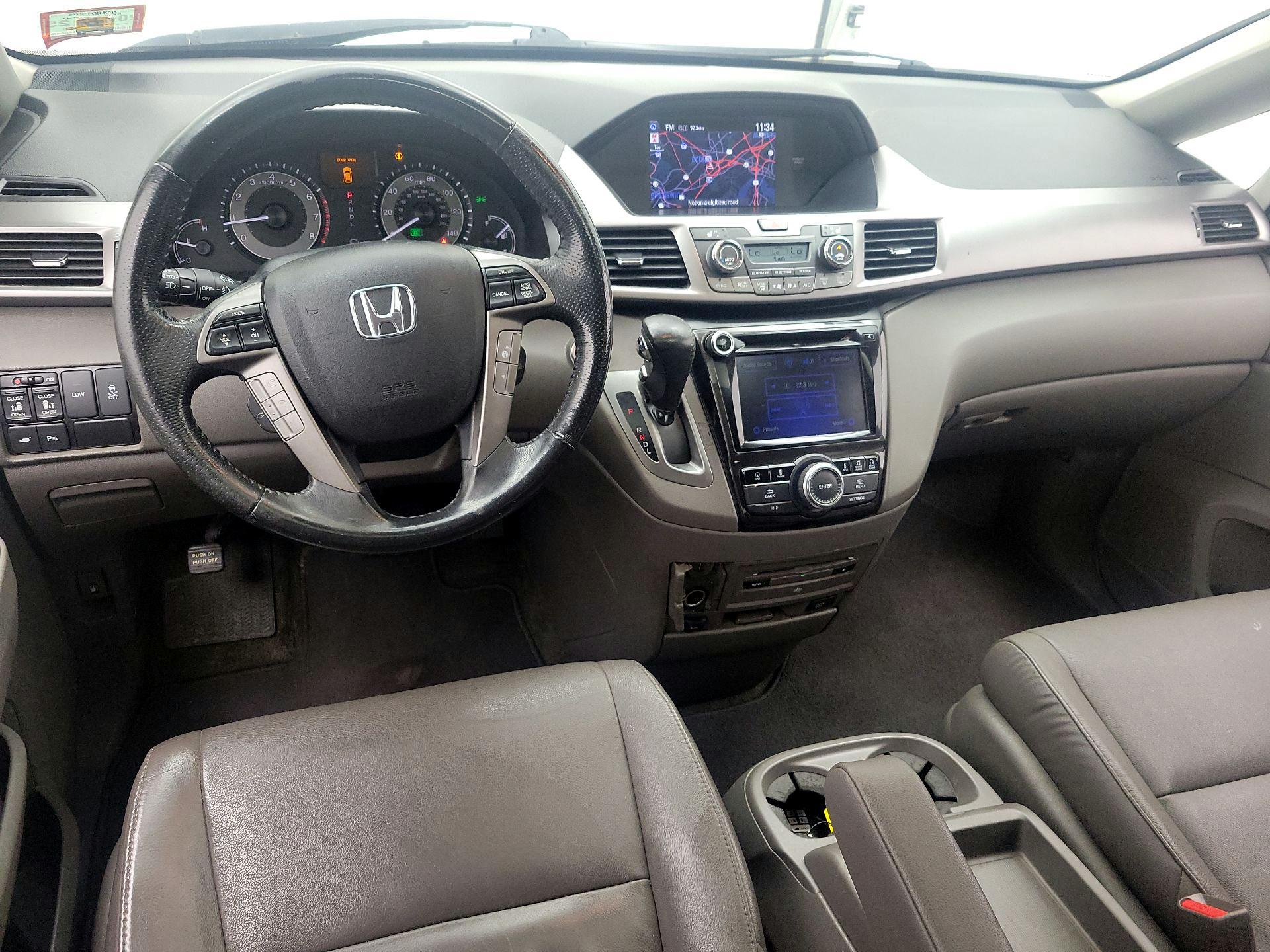 Thumbnail: 2016 Honda Odyssey - 9