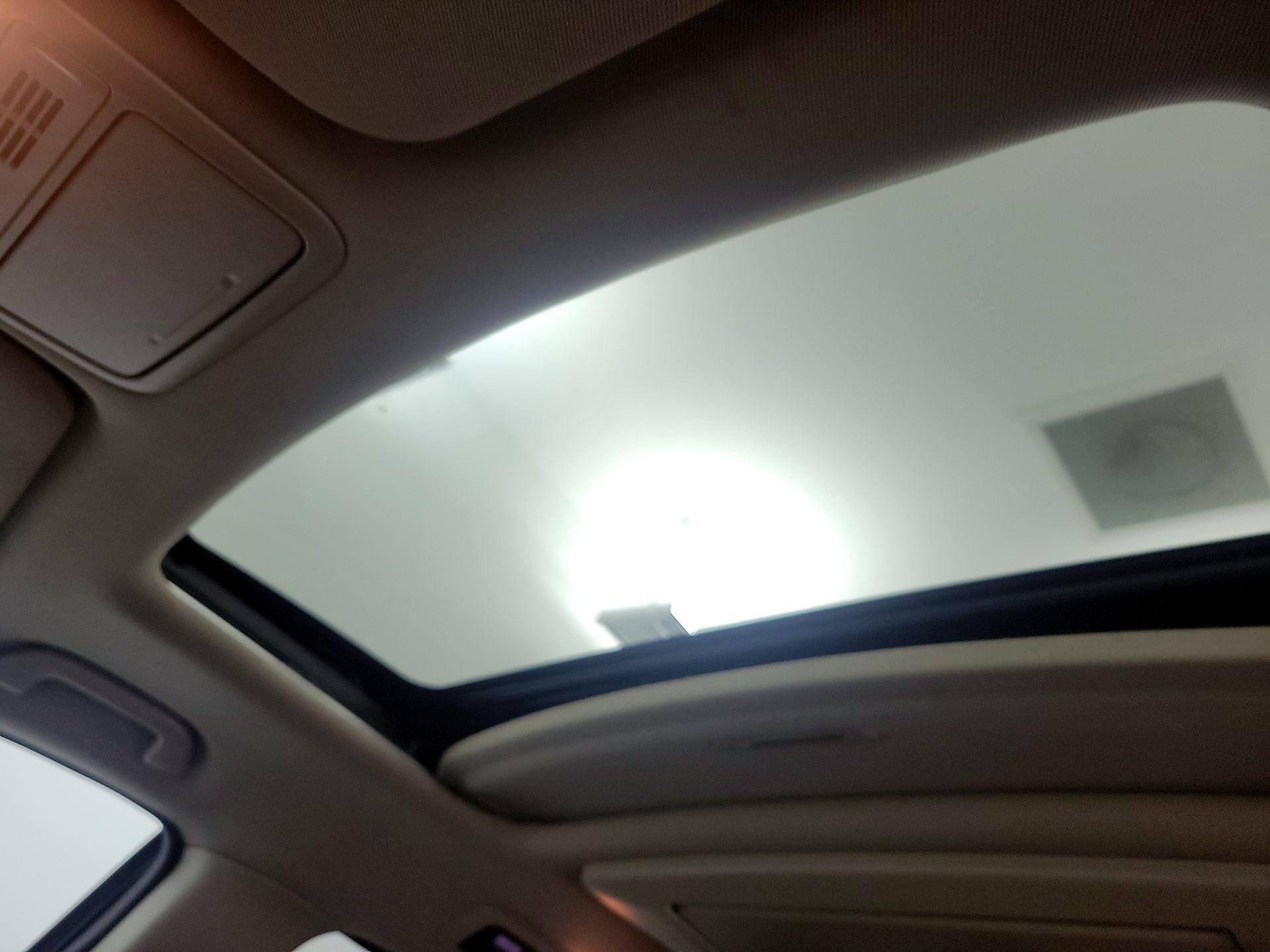 Thumbnail: 2016 Honda Odyssey - 19