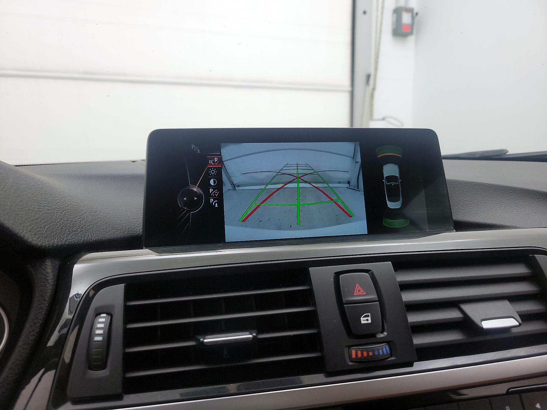 Thumbnail: 2016 BMW 4 Series - 13