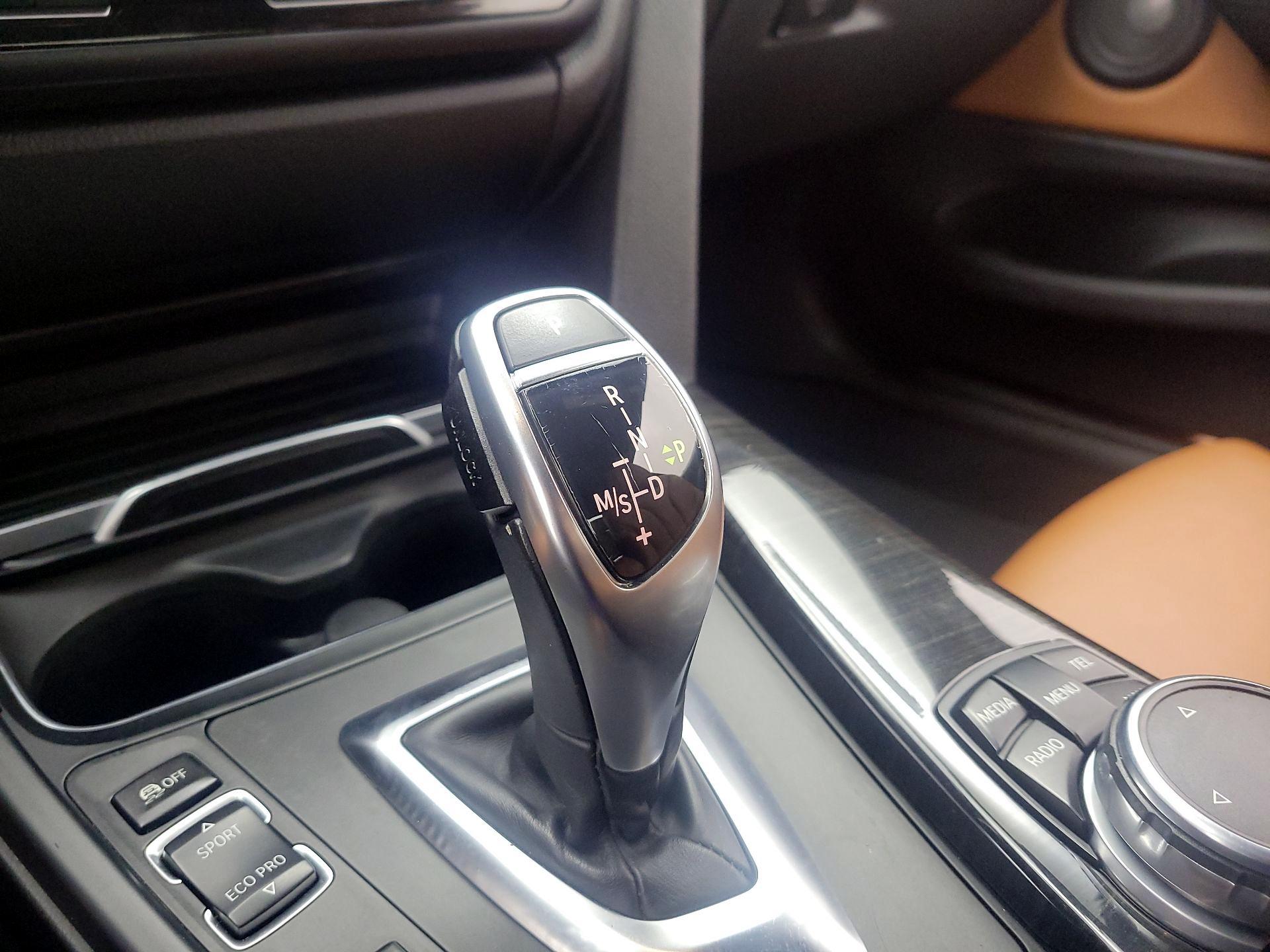 Thumbnail: 2016 BMW 4 Series - 16