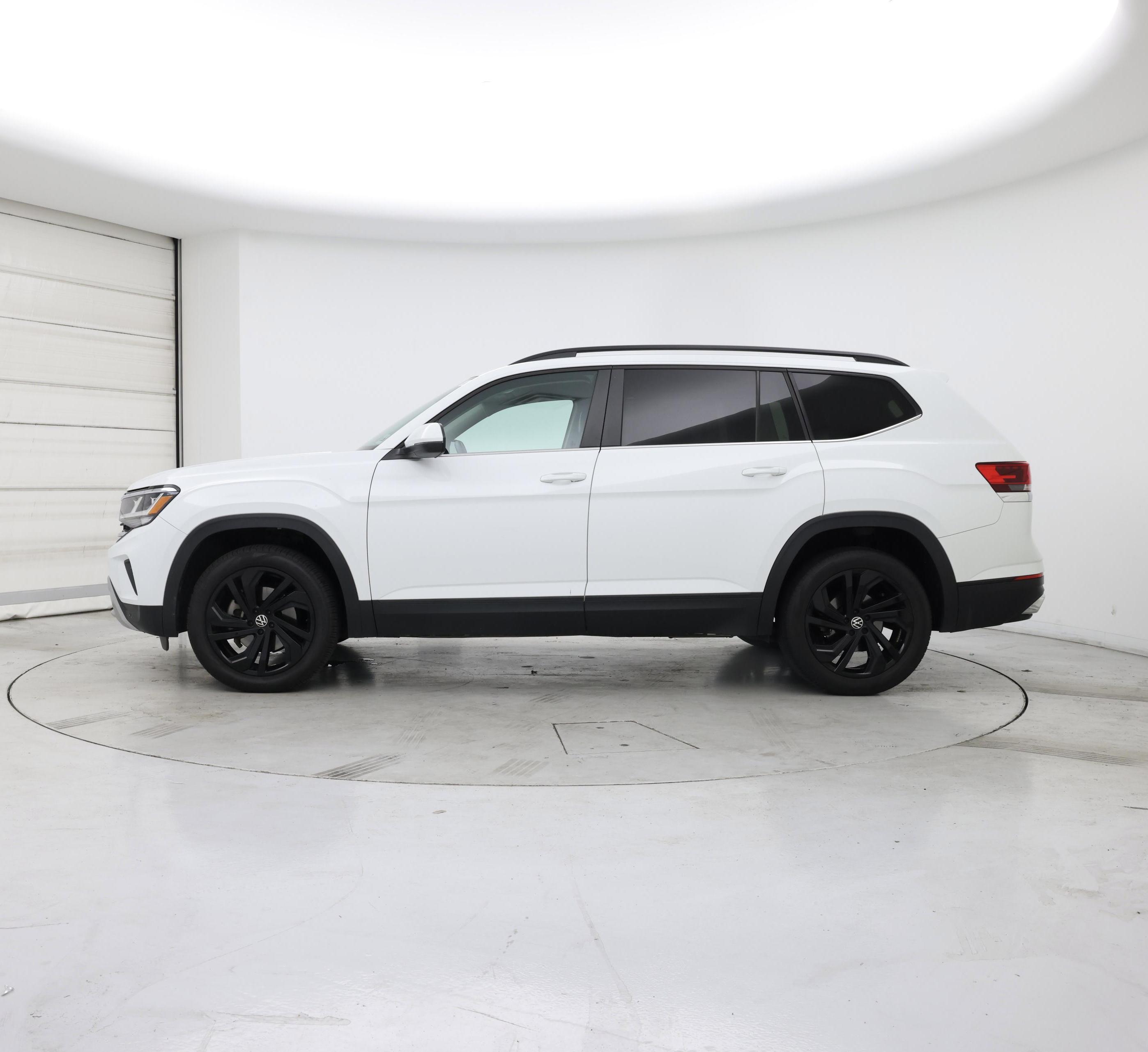 Thumbnail: 2022 Volkswagen Atlas - 3