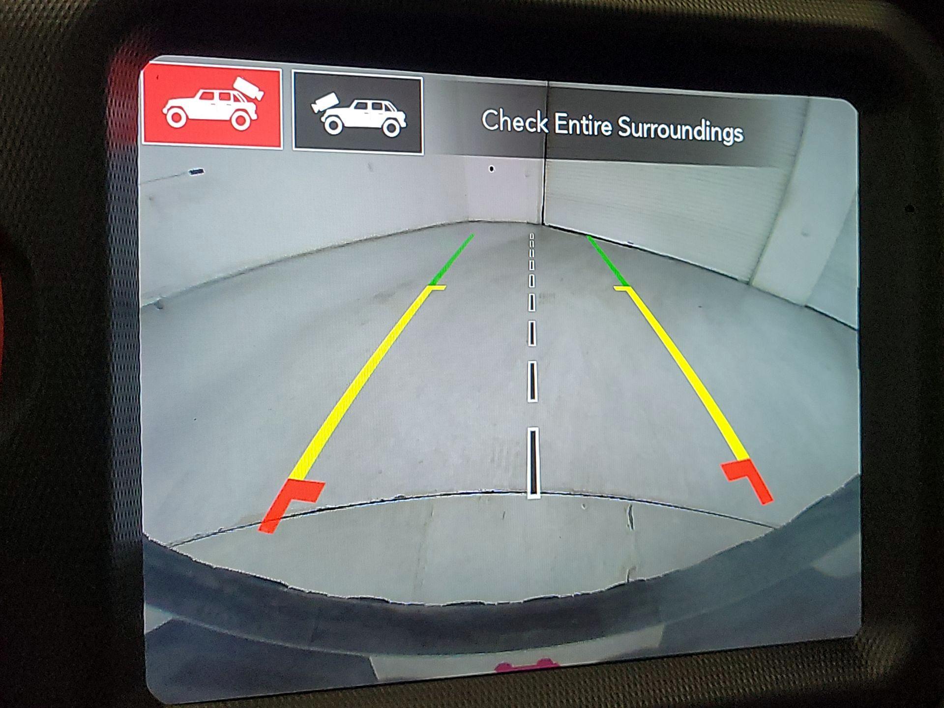 Thumbnail: 2022 Jeep Wrangler - 15