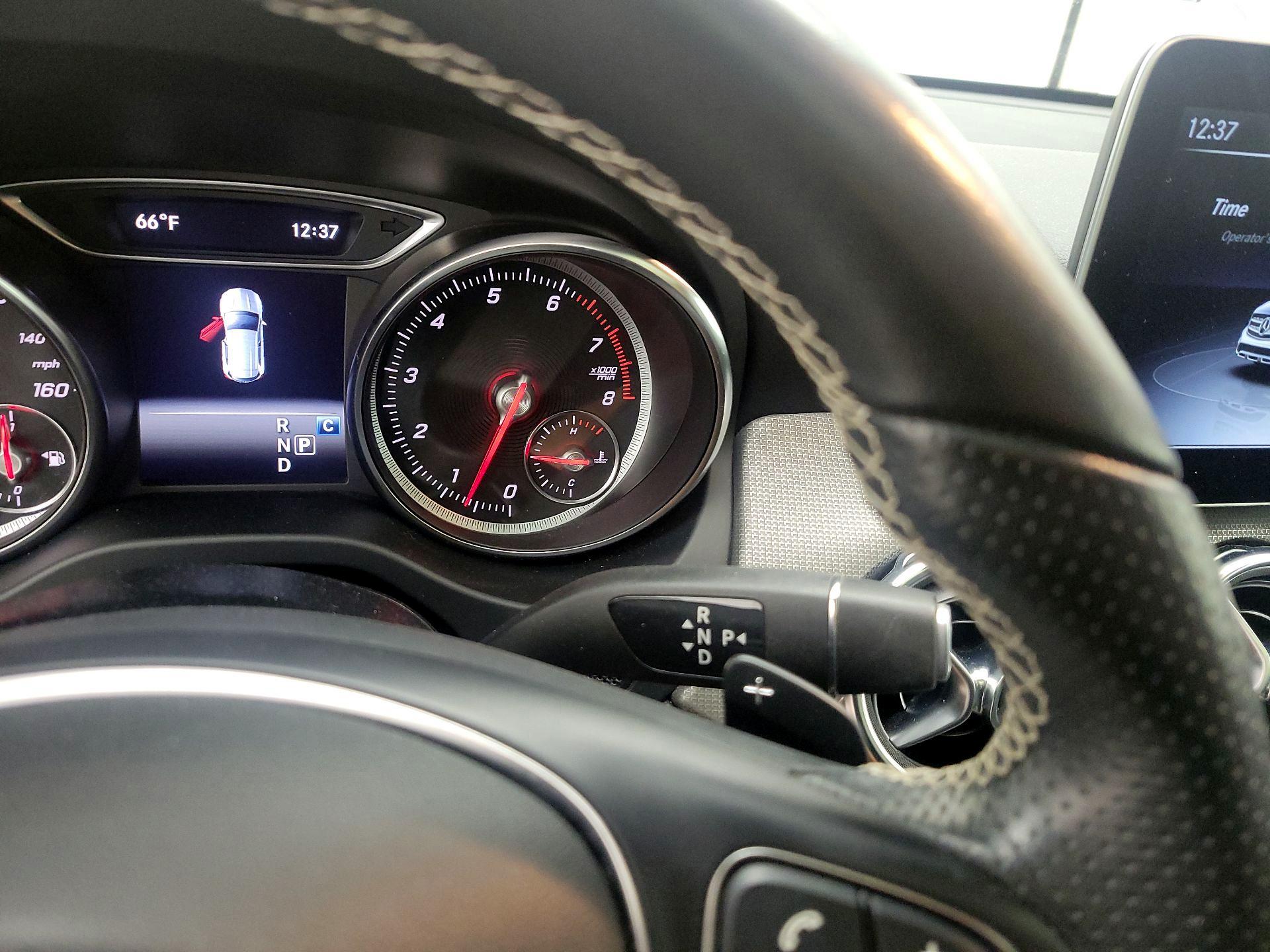 Thumbnail: 2018 Mercedes-Benz GLA - 17