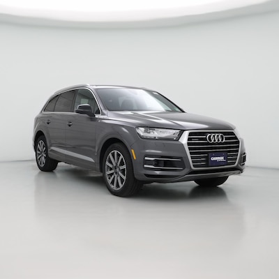 Gray 2018 Audi Q7 Premium Plus