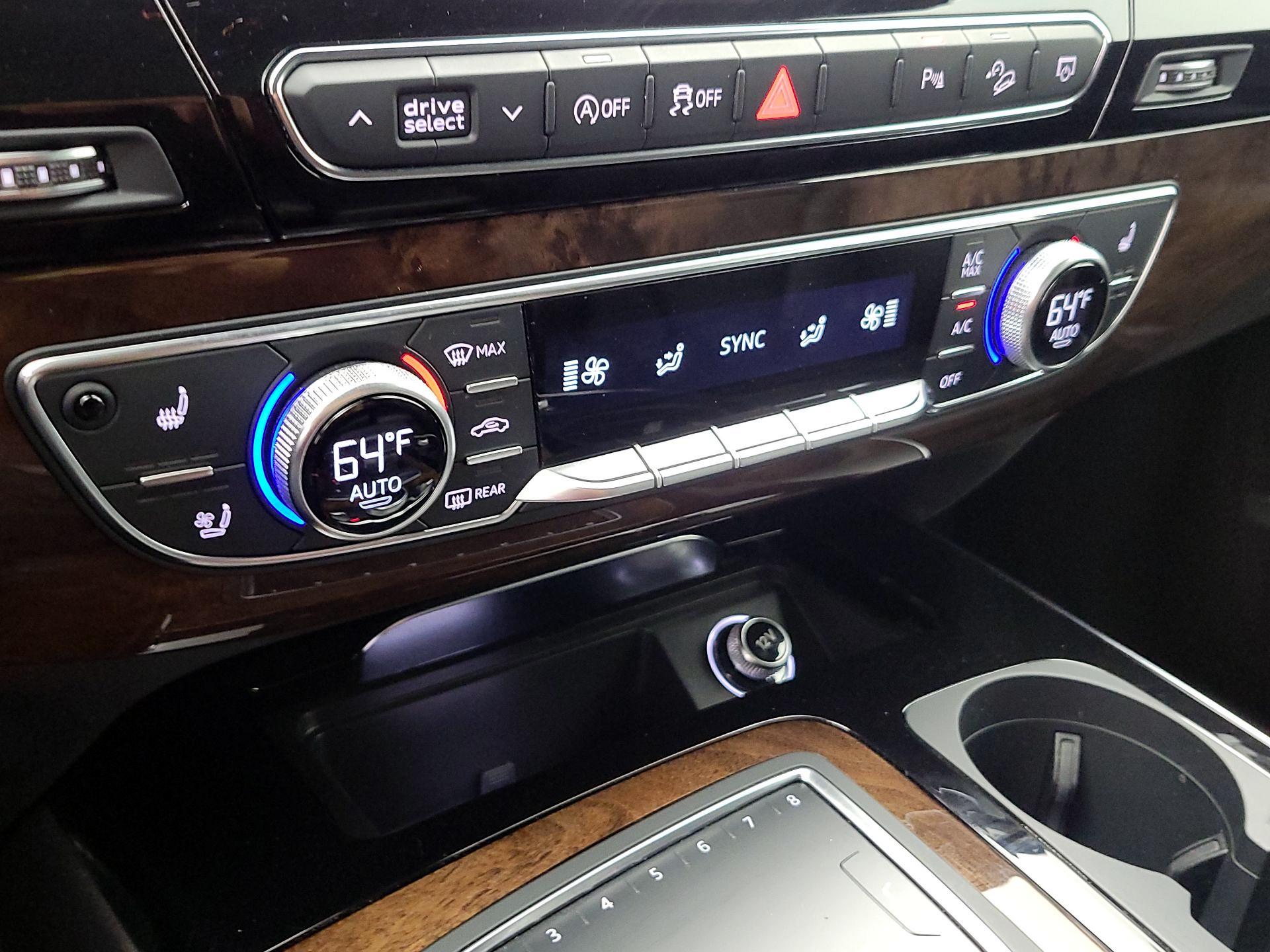 Thumbnail: 2018 Audi Q7 - 17