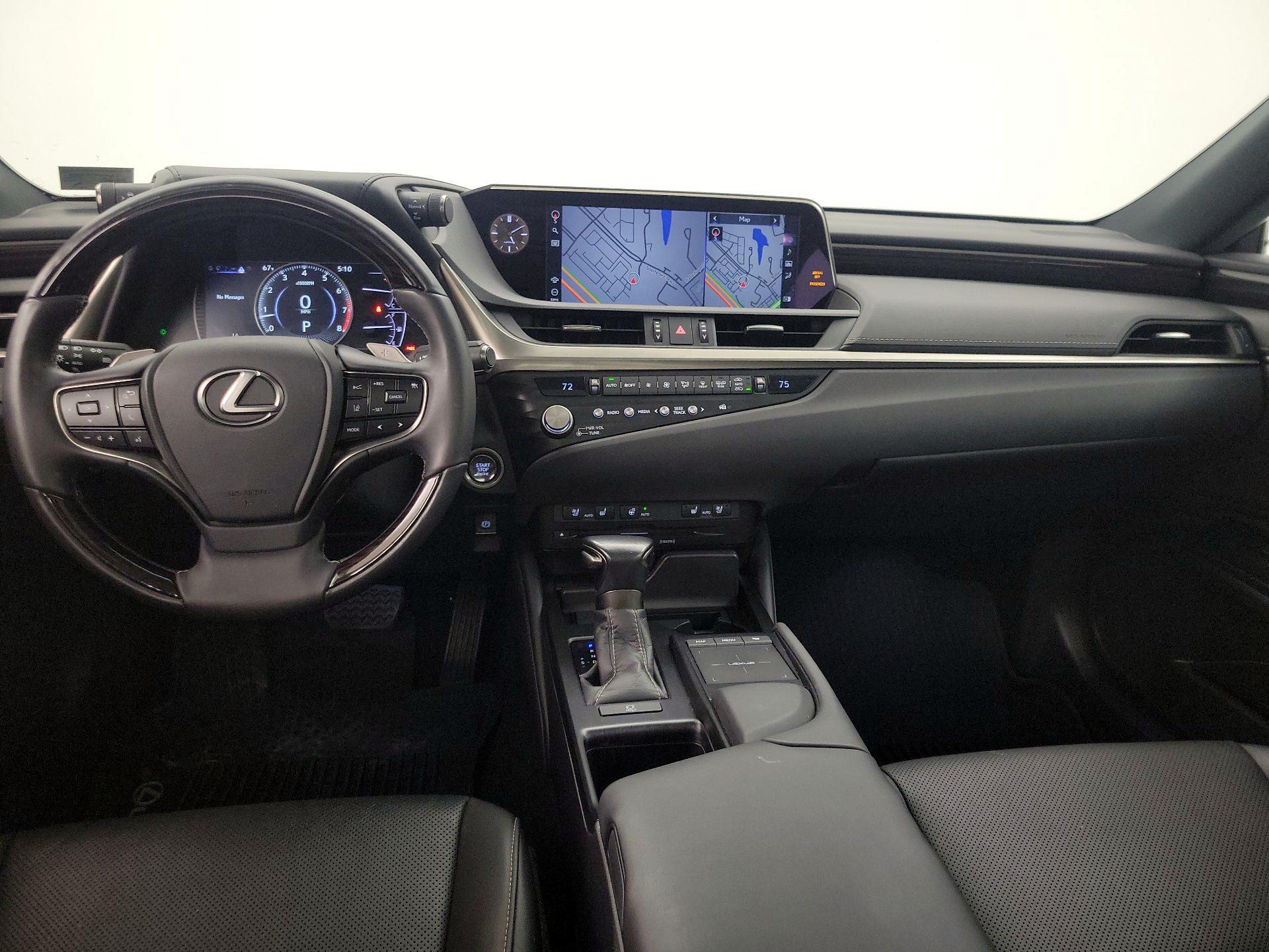 Thumbnail: 2021 Lexus ES - 9
