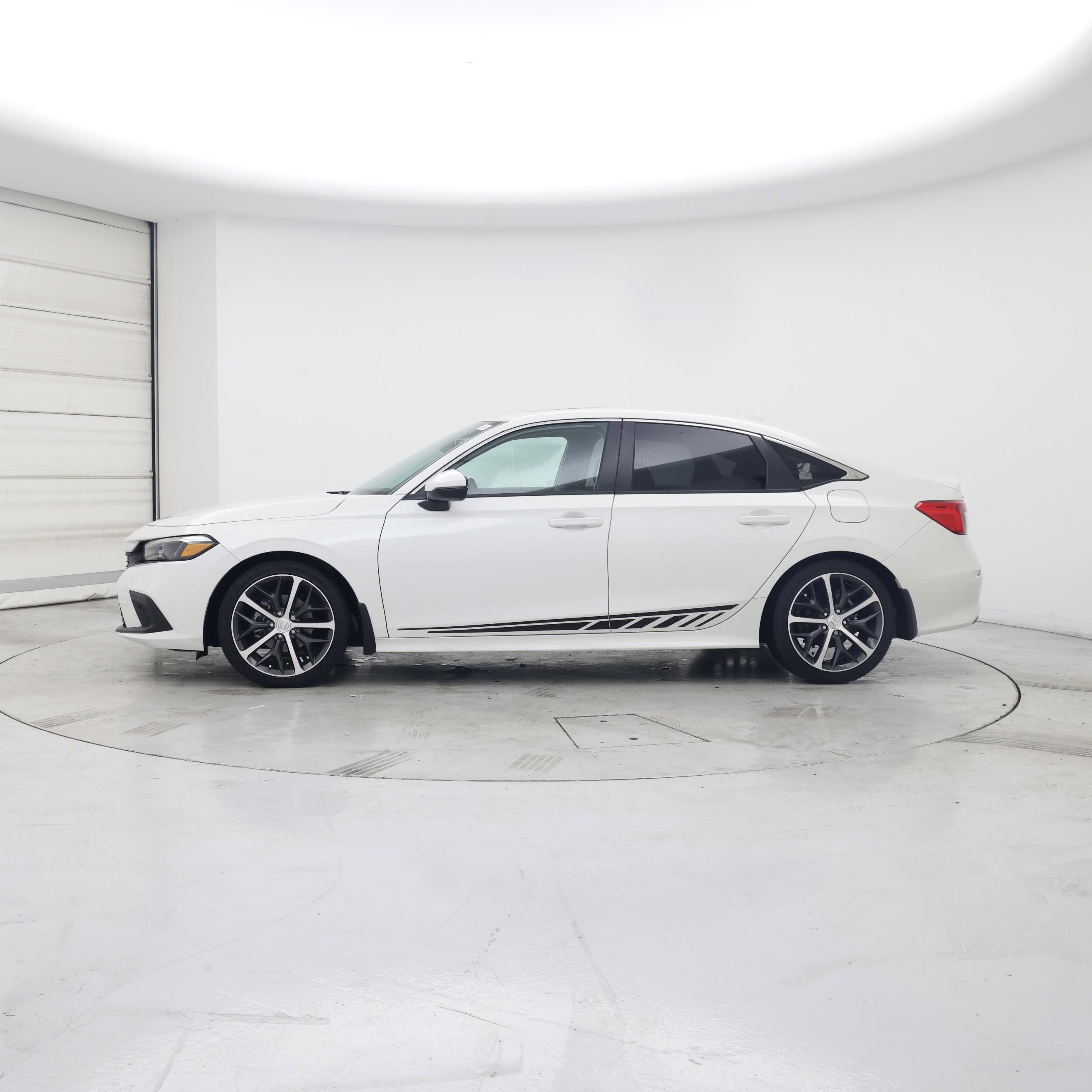 Thumbnail: 2024 Honda Civic - 3