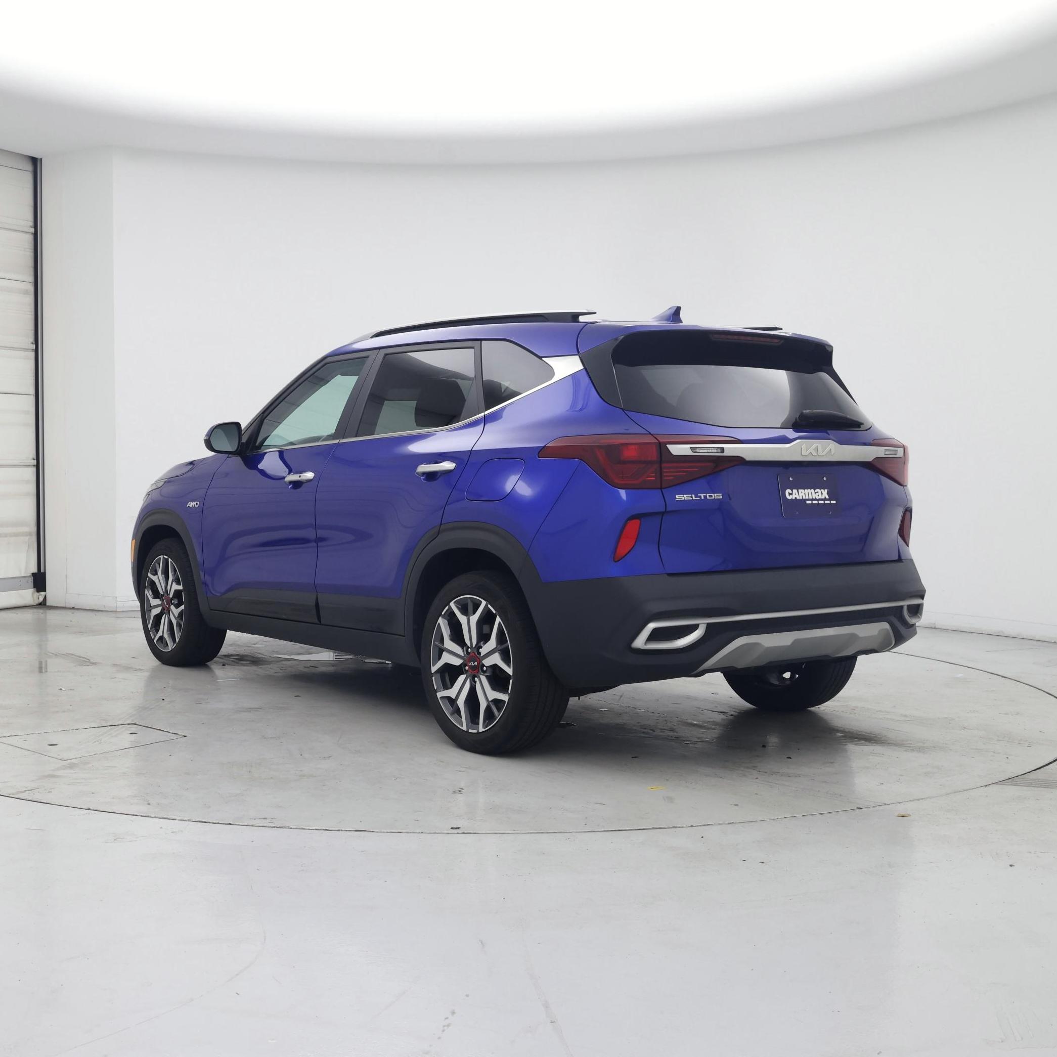 Thumbnail: 2022 Kia Seltos - 2