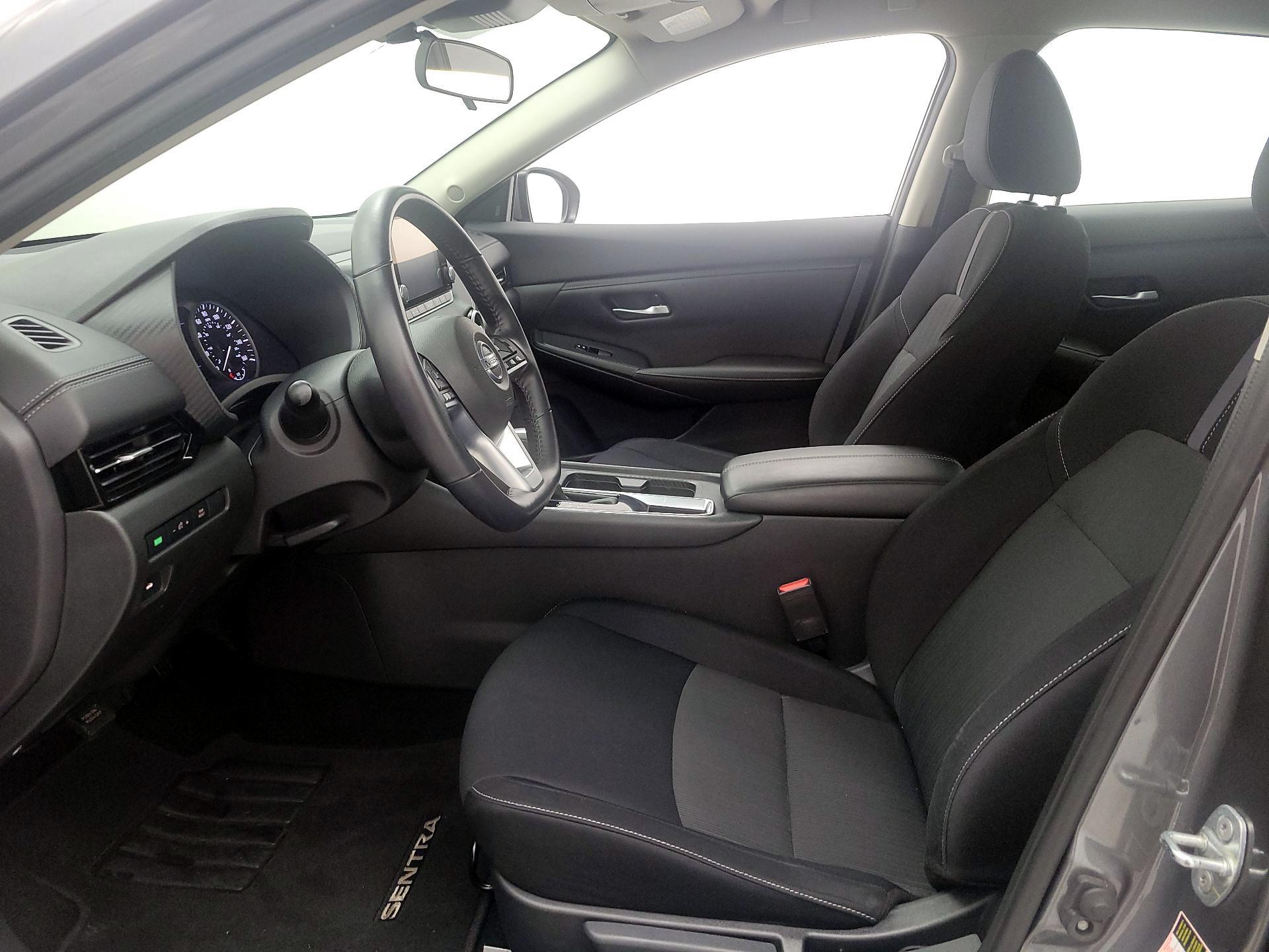 Thumbnail: 2020 Nissan Sentra - 11