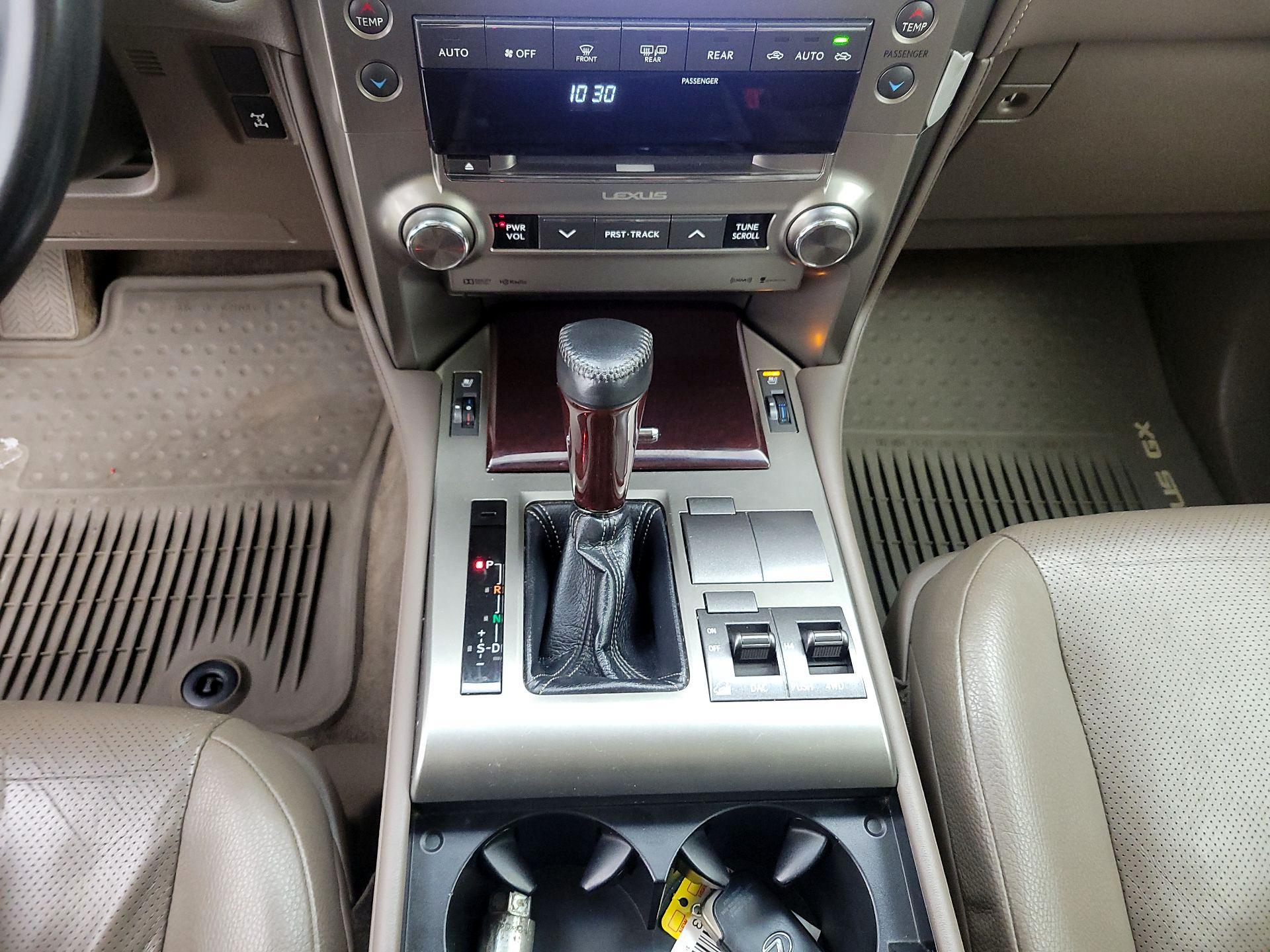 Thumbnail: 2014 Lexus GX - 18