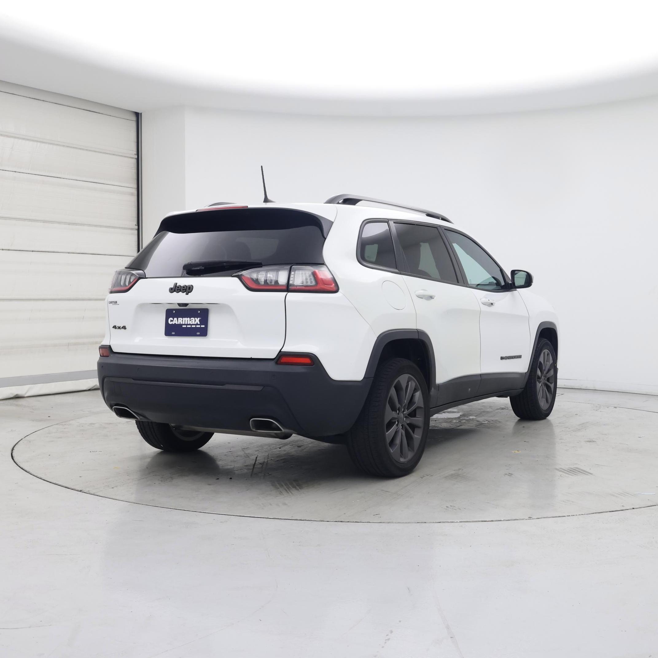 Thumbnail: 2021 Jeep Cherokee - 8