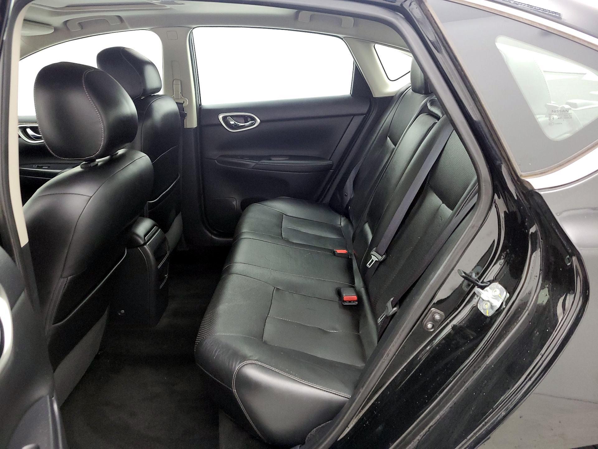 Thumbnail: 2015 Nissan Sentra - 20