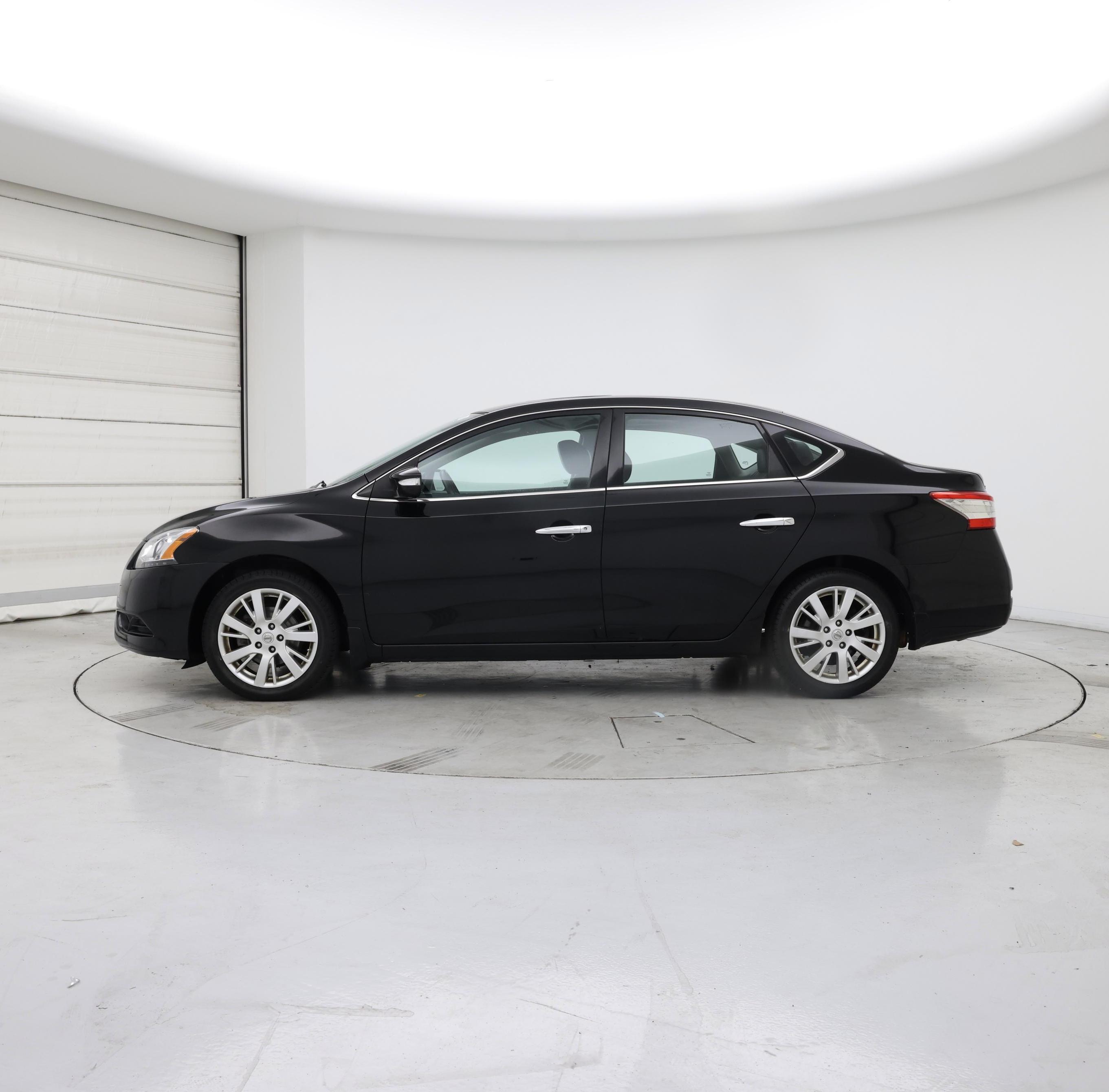 Thumbnail: 2015 Nissan Sentra - 3