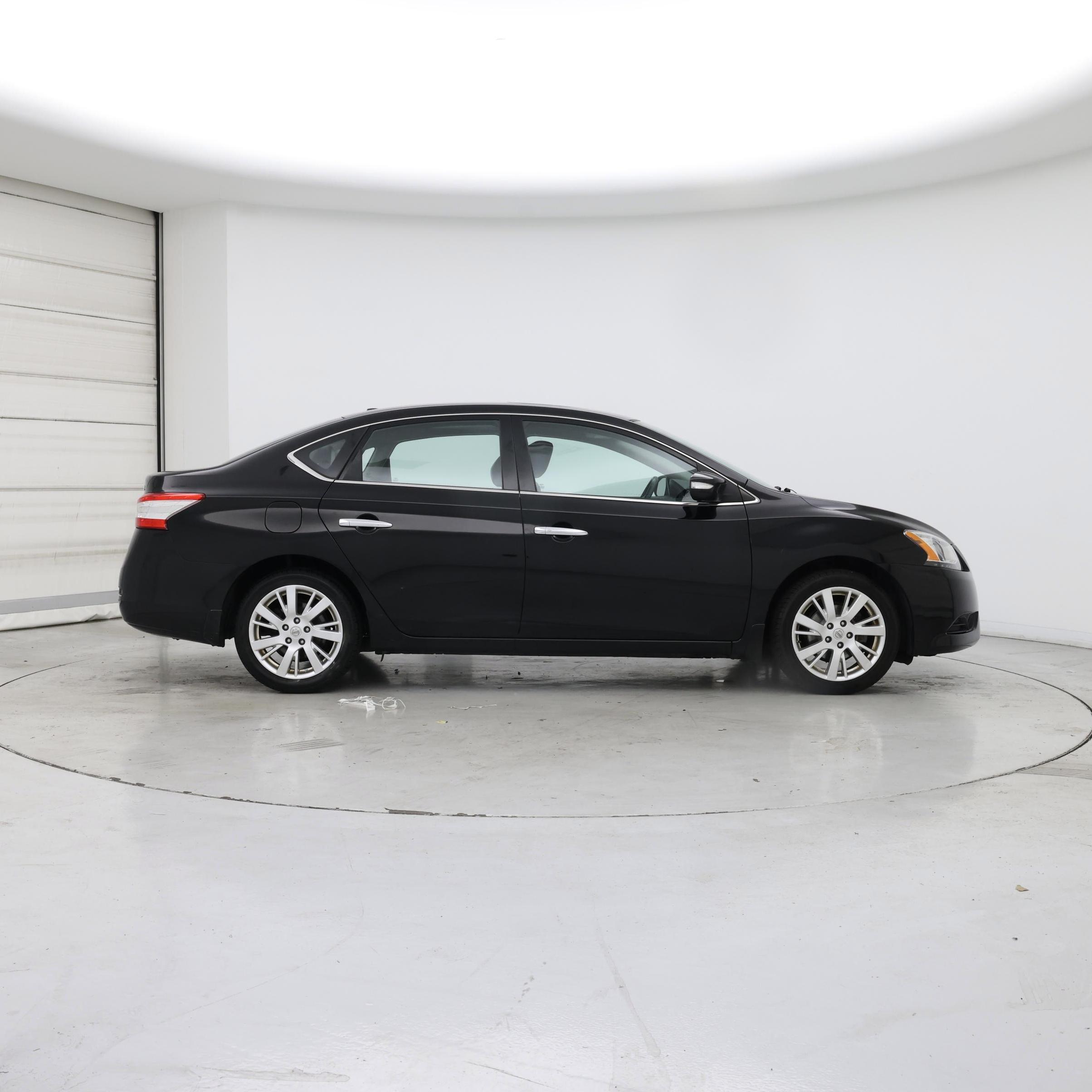 Thumbnail: 2015 Nissan Sentra - 7