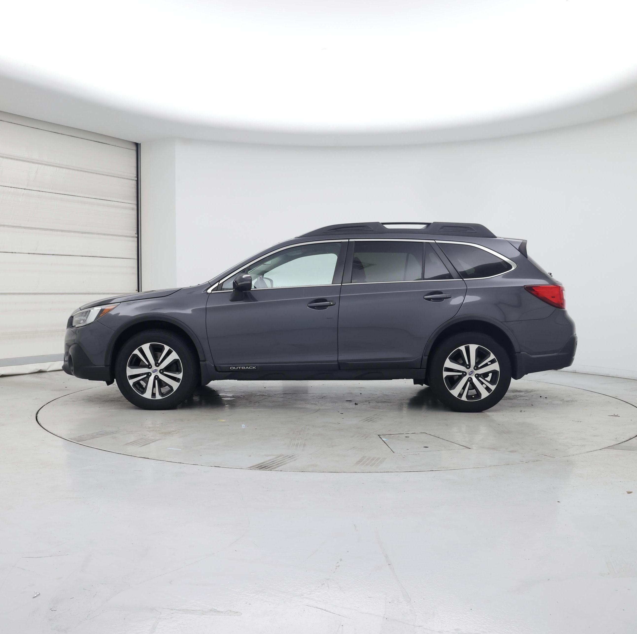 Thumbnail: 2019 Subaru Outback - 3
