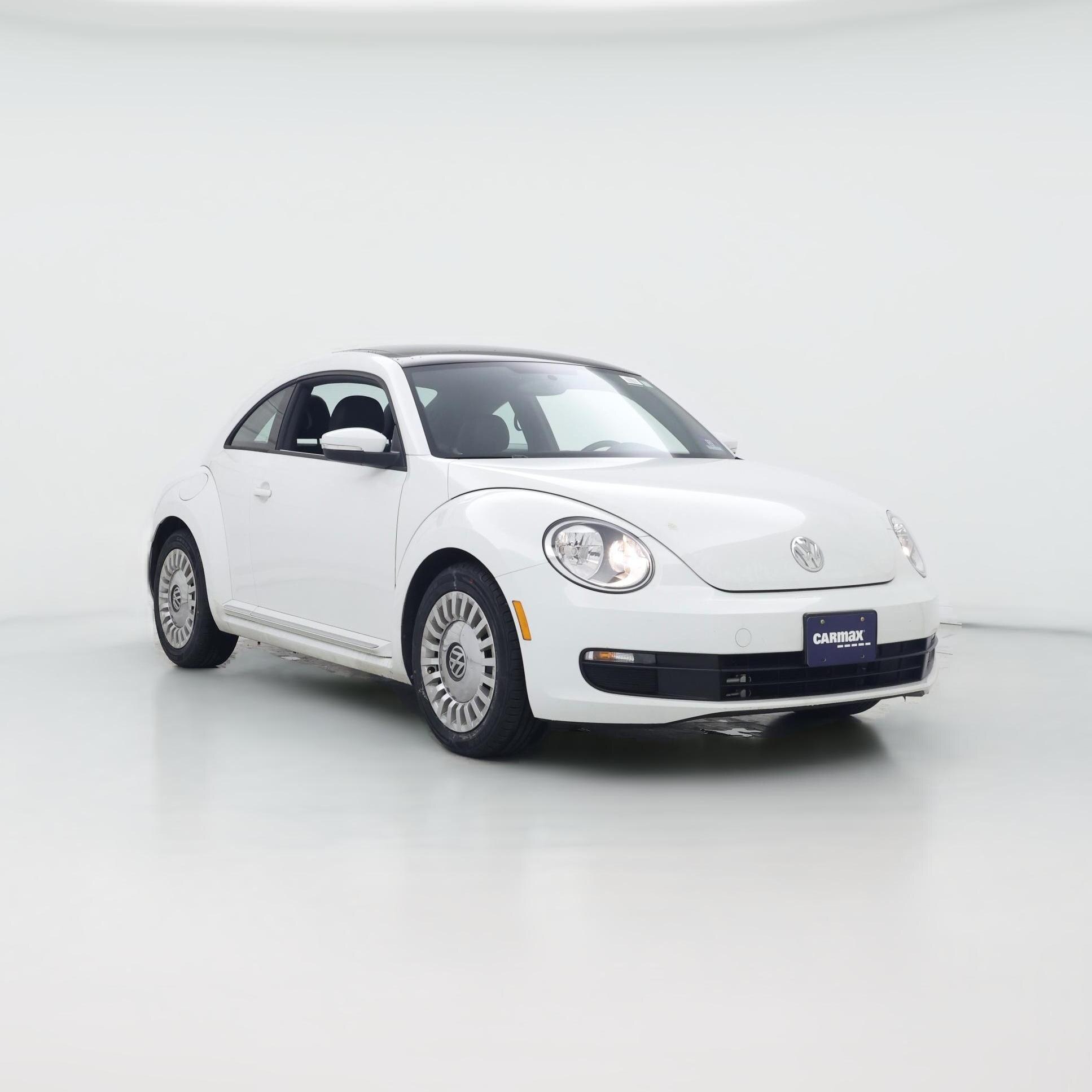Thumbnail: 2015 Volkswagen Beetle - 1