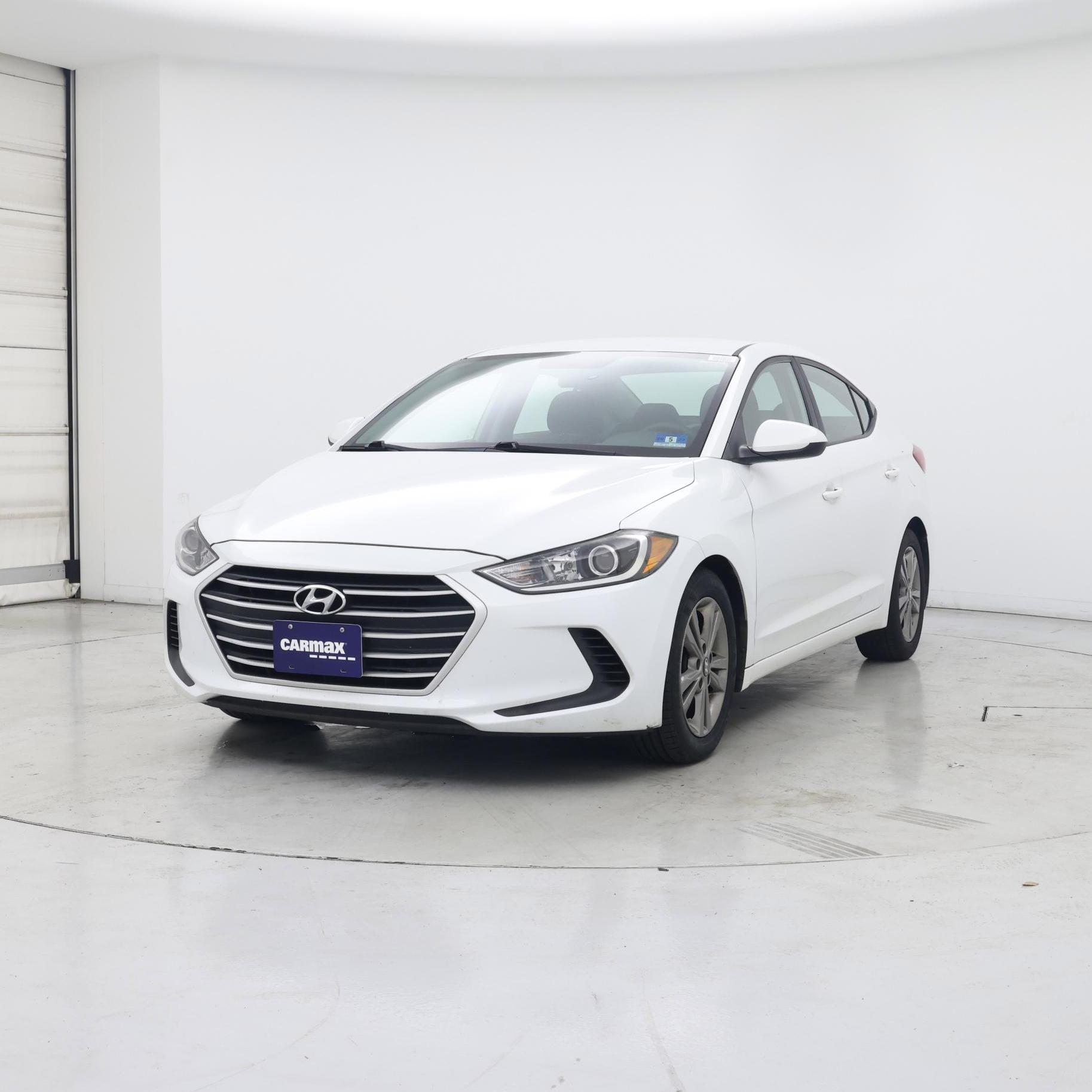 Thumbnail: 2018 Hyundai Elantra - 4