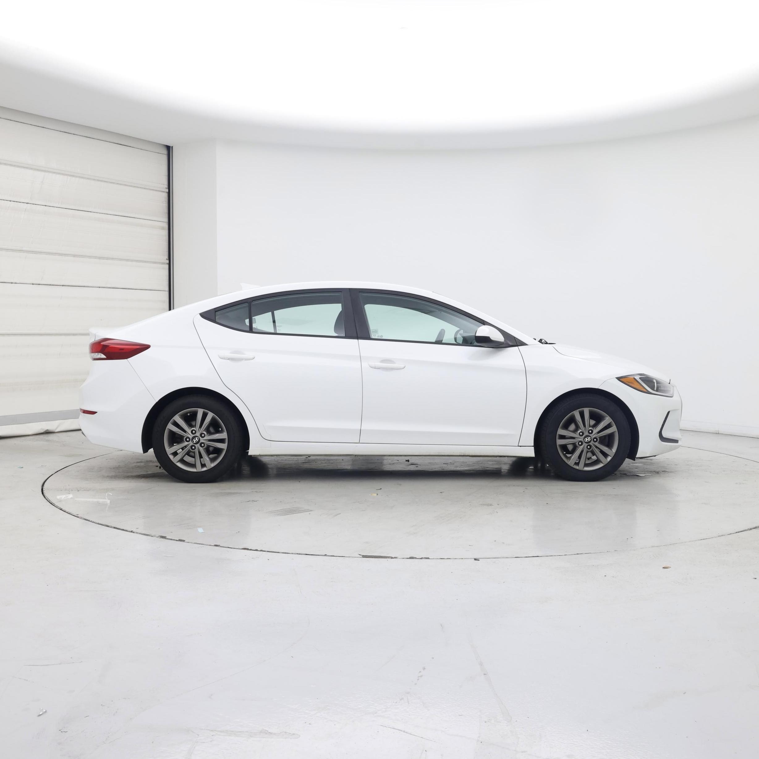 Thumbnail: 2018 Hyundai Elantra - 7