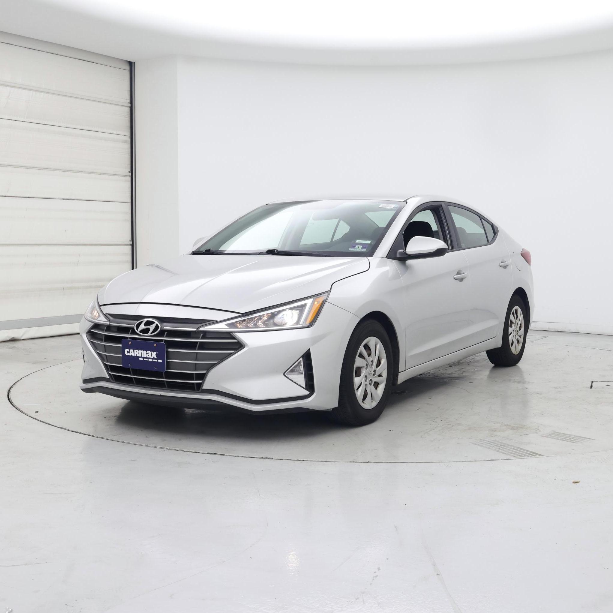Thumbnail: 2019 Hyundai Elantra - 4