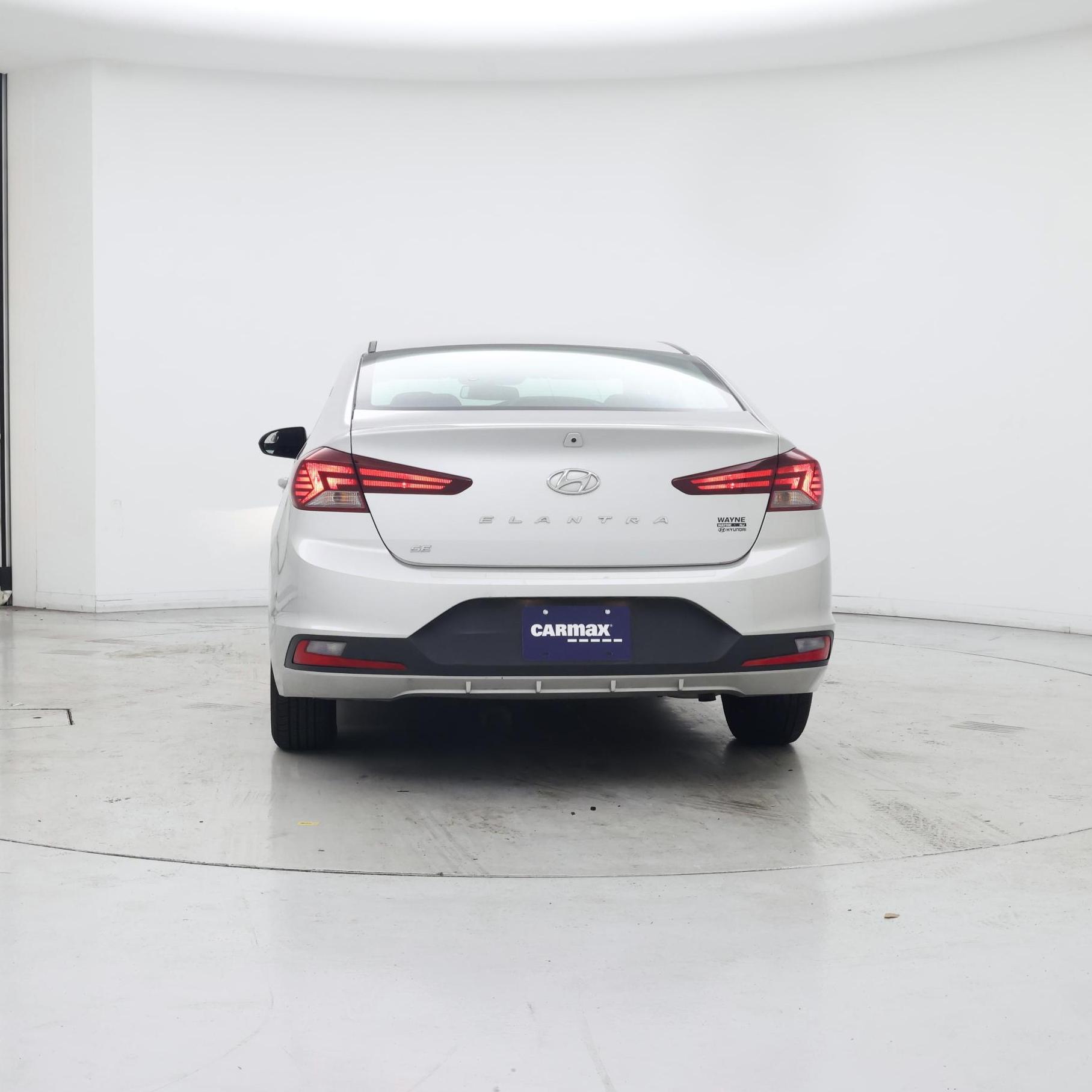Thumbnail: 2019 Hyundai Elantra - 6
