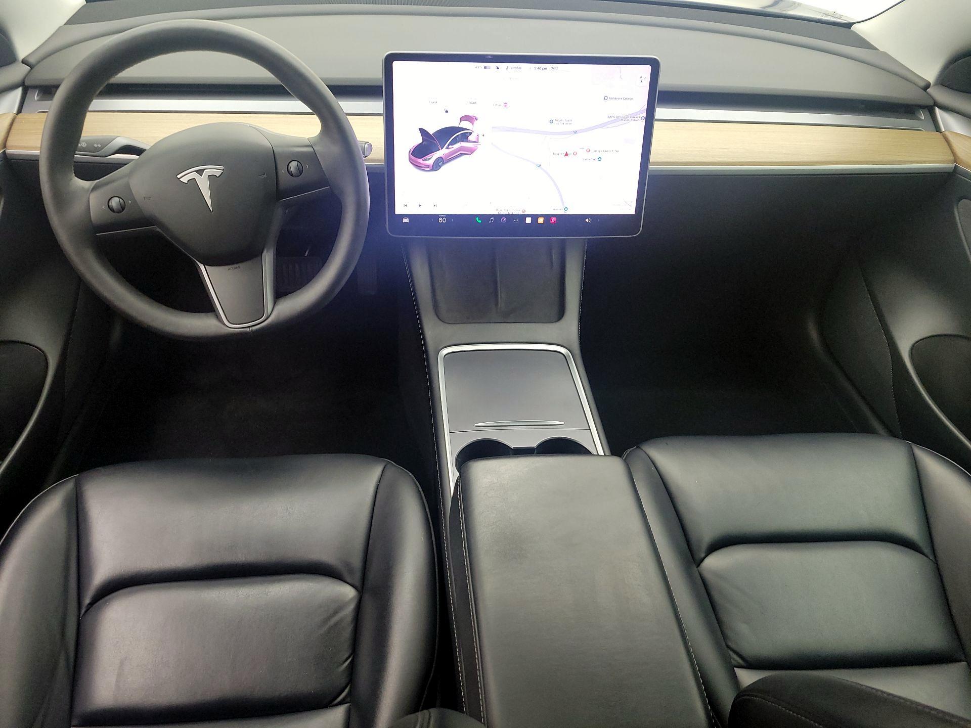 Thumbnail: 2021 Tesla Model 3 - 9