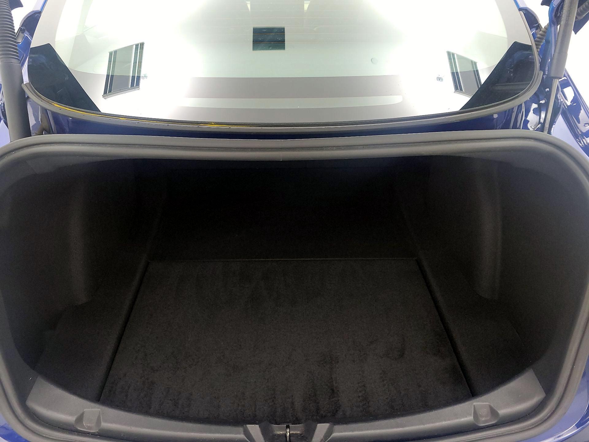 Thumbnail: 2021 Tesla Model 3 - 19