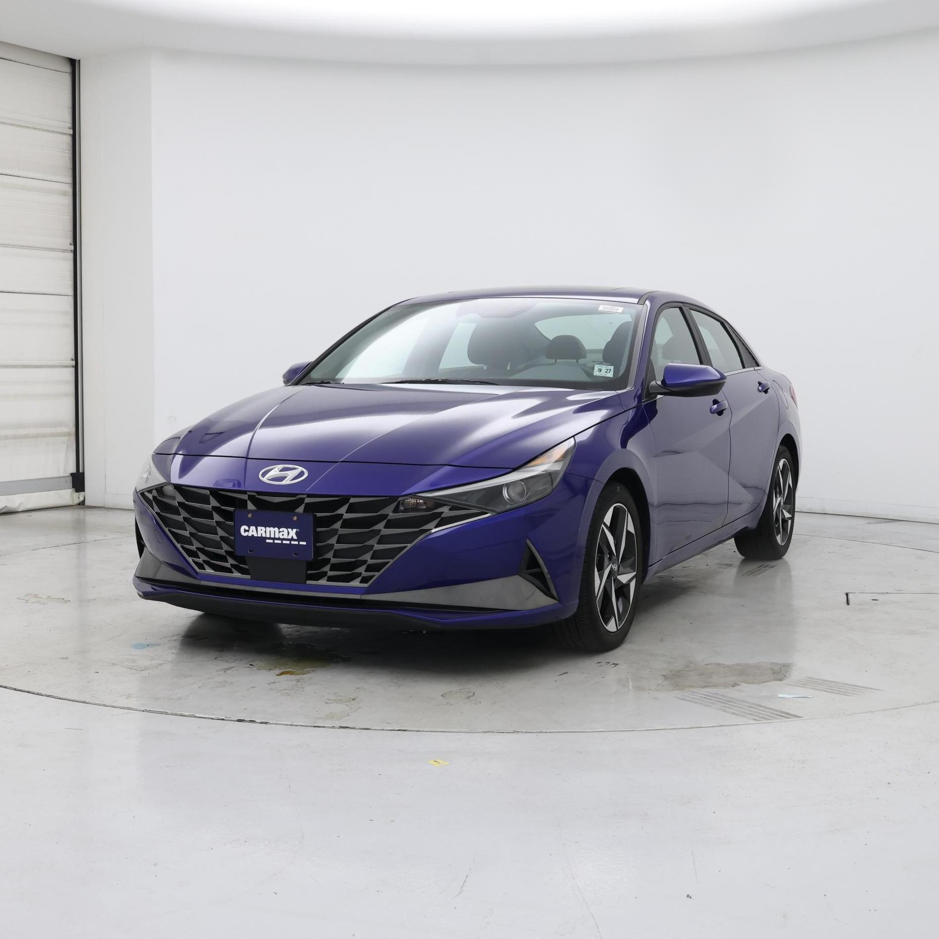 Thumbnail: 2022 Hyundai Elantra - 4