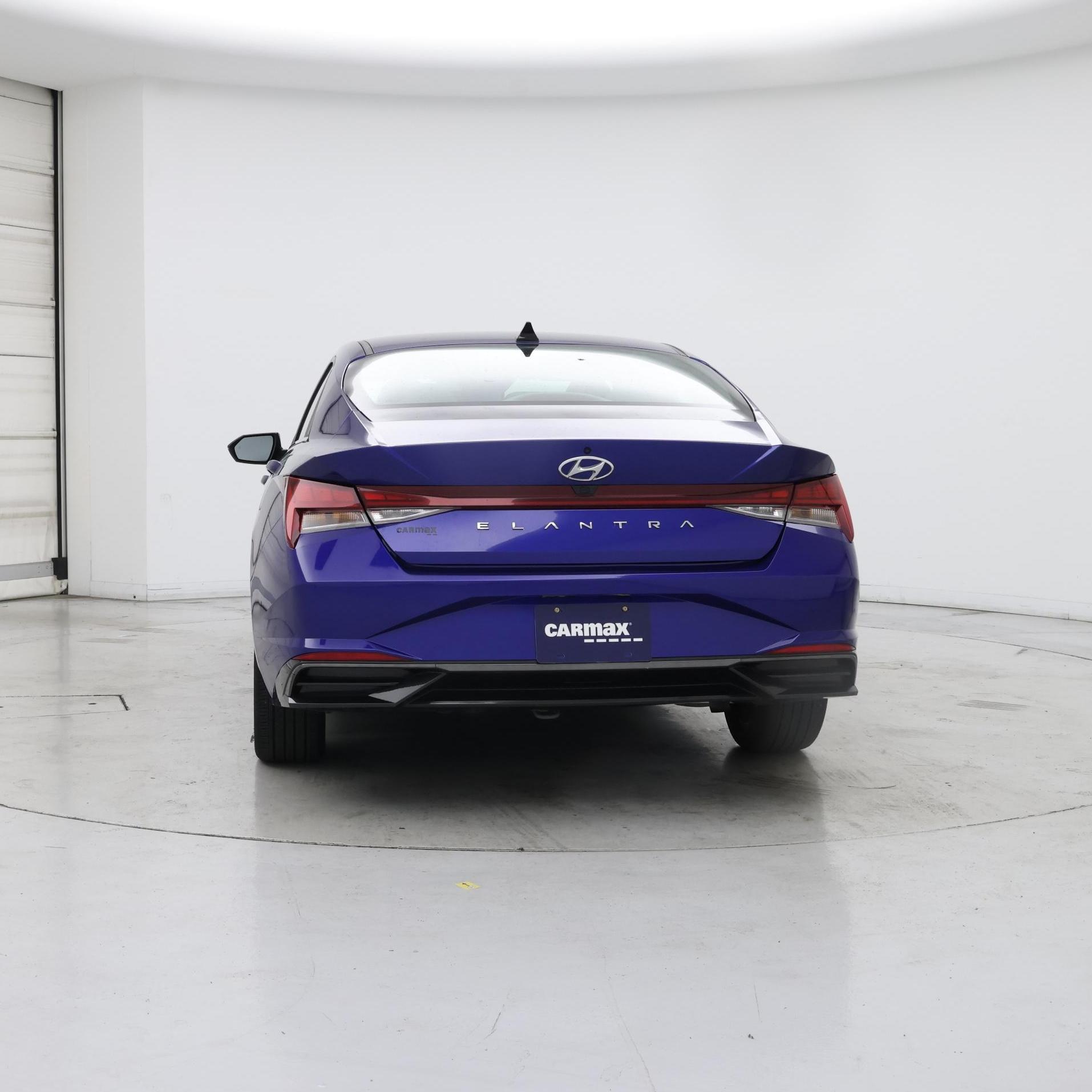 Thumbnail: 2022 Hyundai Elantra - 6