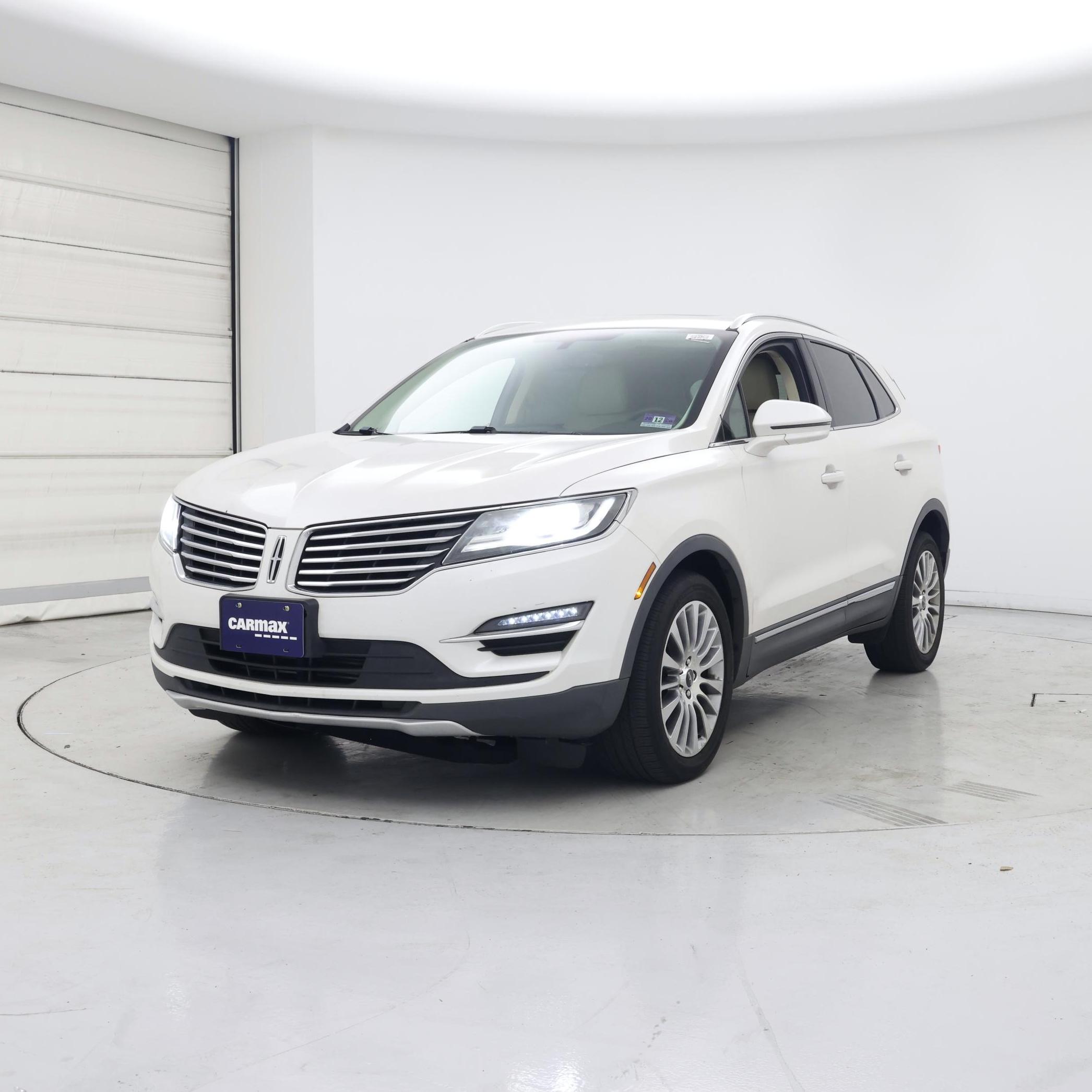 Thumbnail: 2016 Lincoln MKC - 4