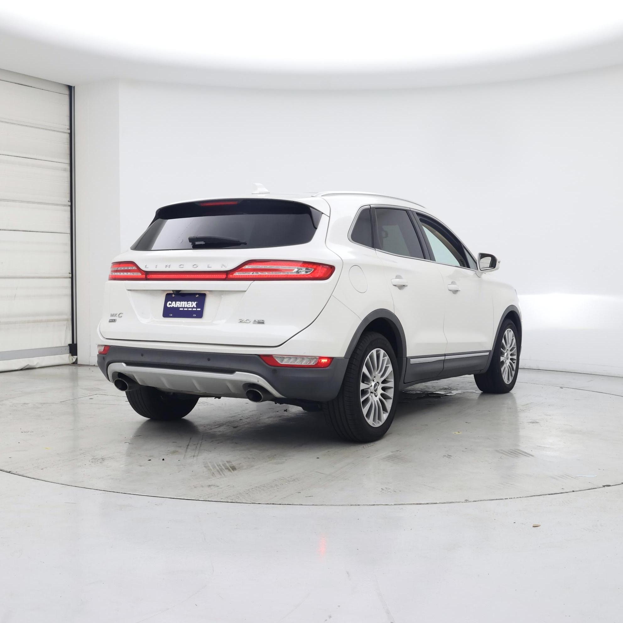 Thumbnail: 2016 Lincoln MKC - 8