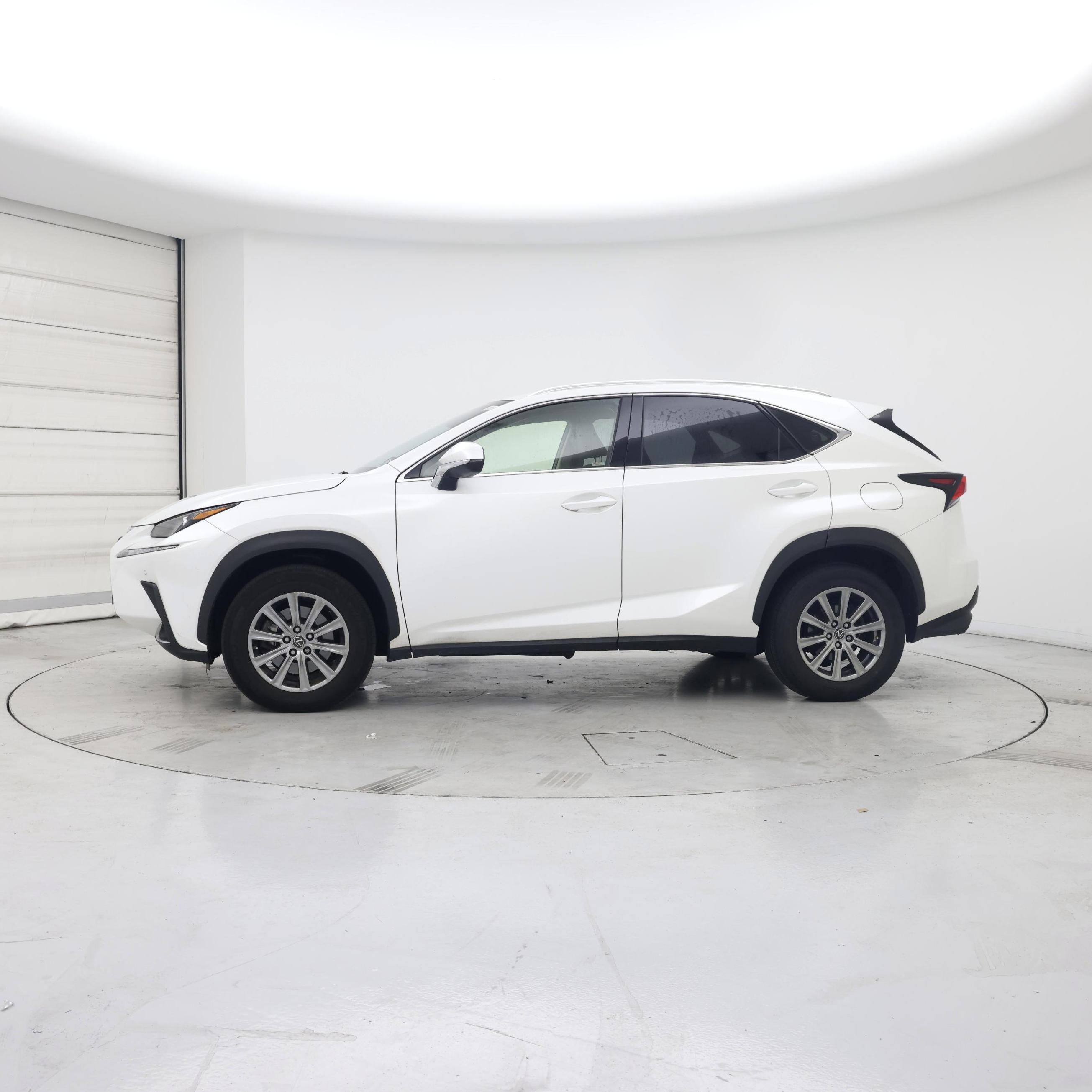 Thumbnail: 2018 Lexus NX - 3