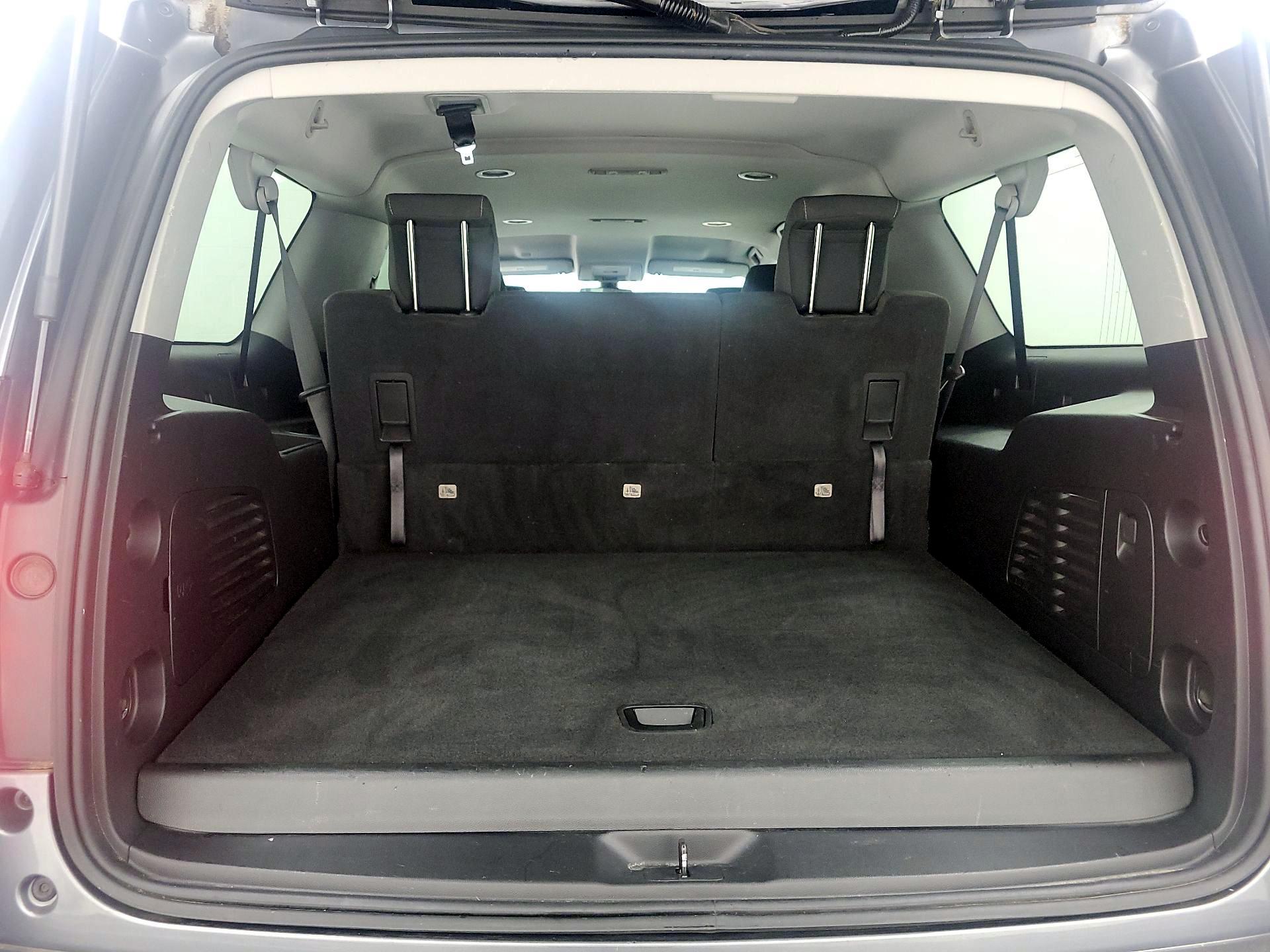 Thumbnail: 2020 Chevrolet Suburban - 20