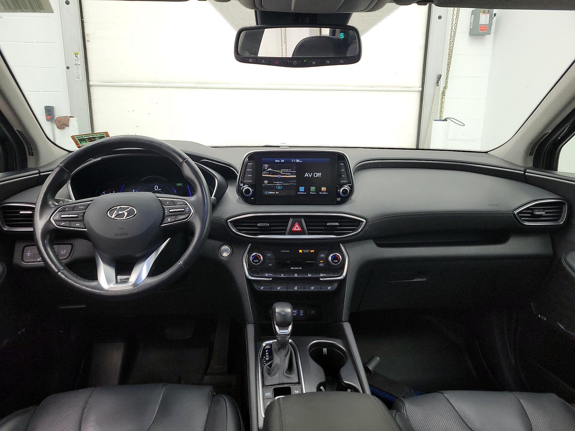 Thumbnail: 2019 Hyundai Santa Fe - 9