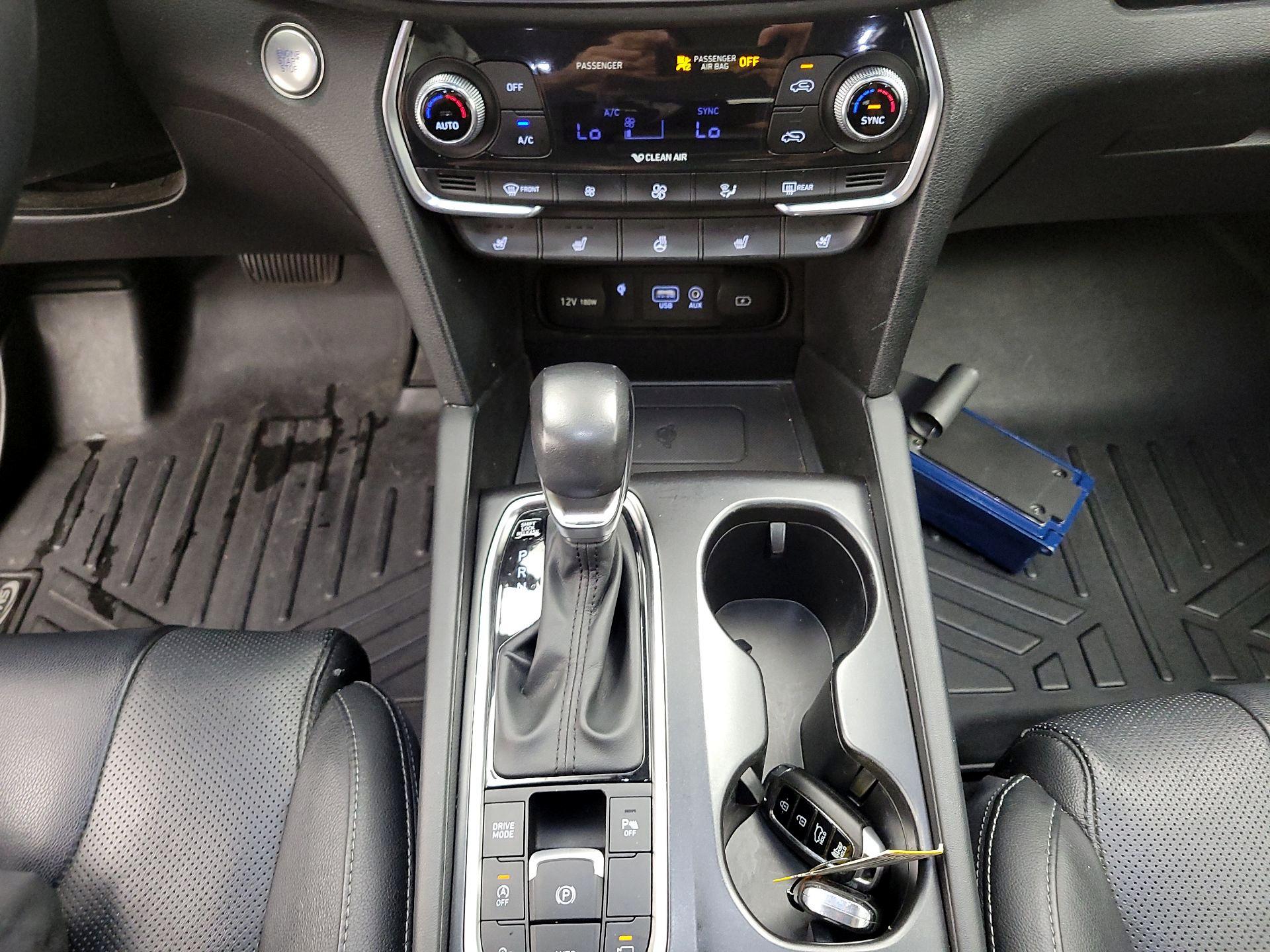 Thumbnail: 2019 Hyundai Santa Fe - 18