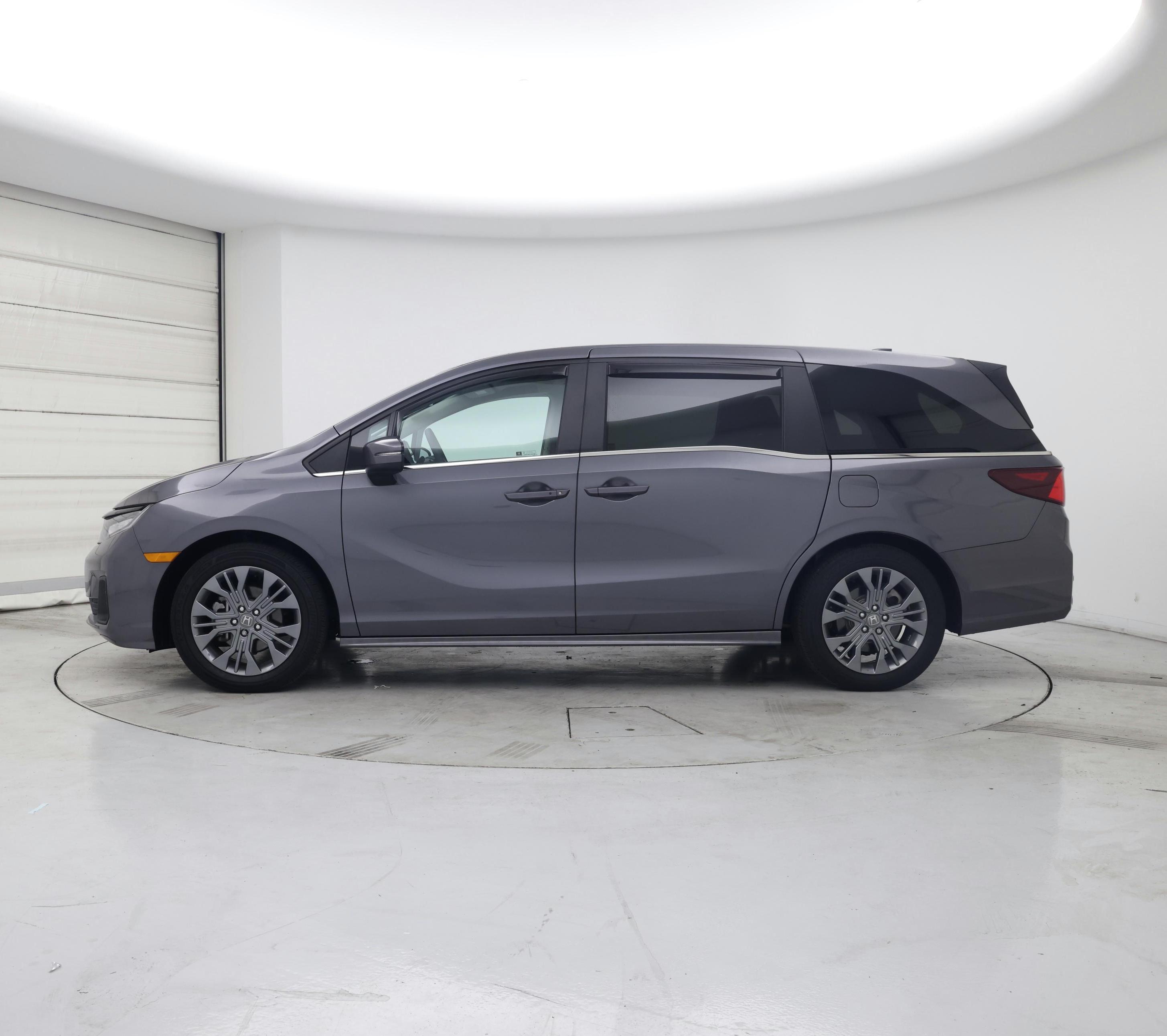 Thumbnail: 2025 Honda Odyssey - 3