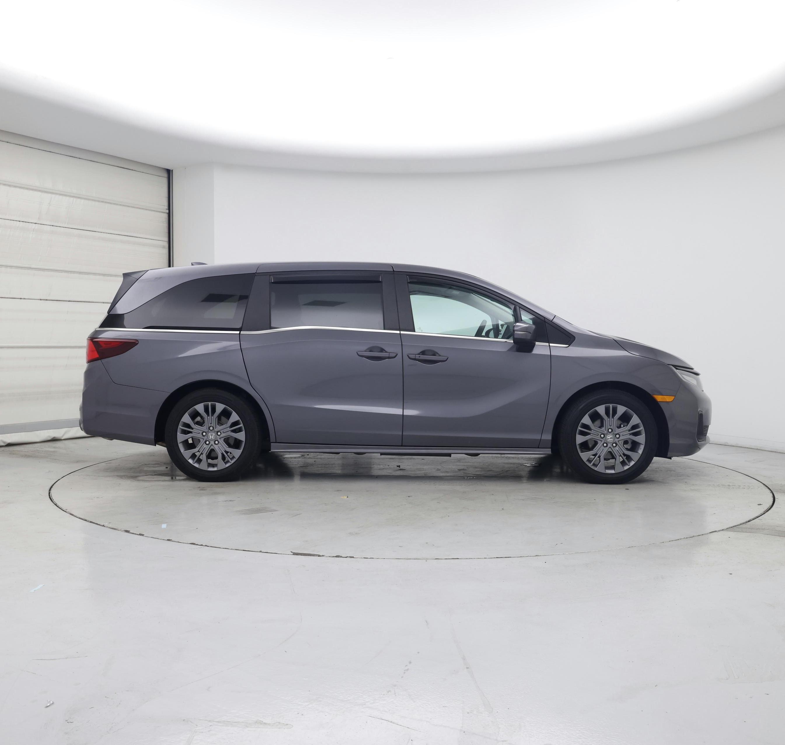 Thumbnail: 2025 Honda Odyssey - 7