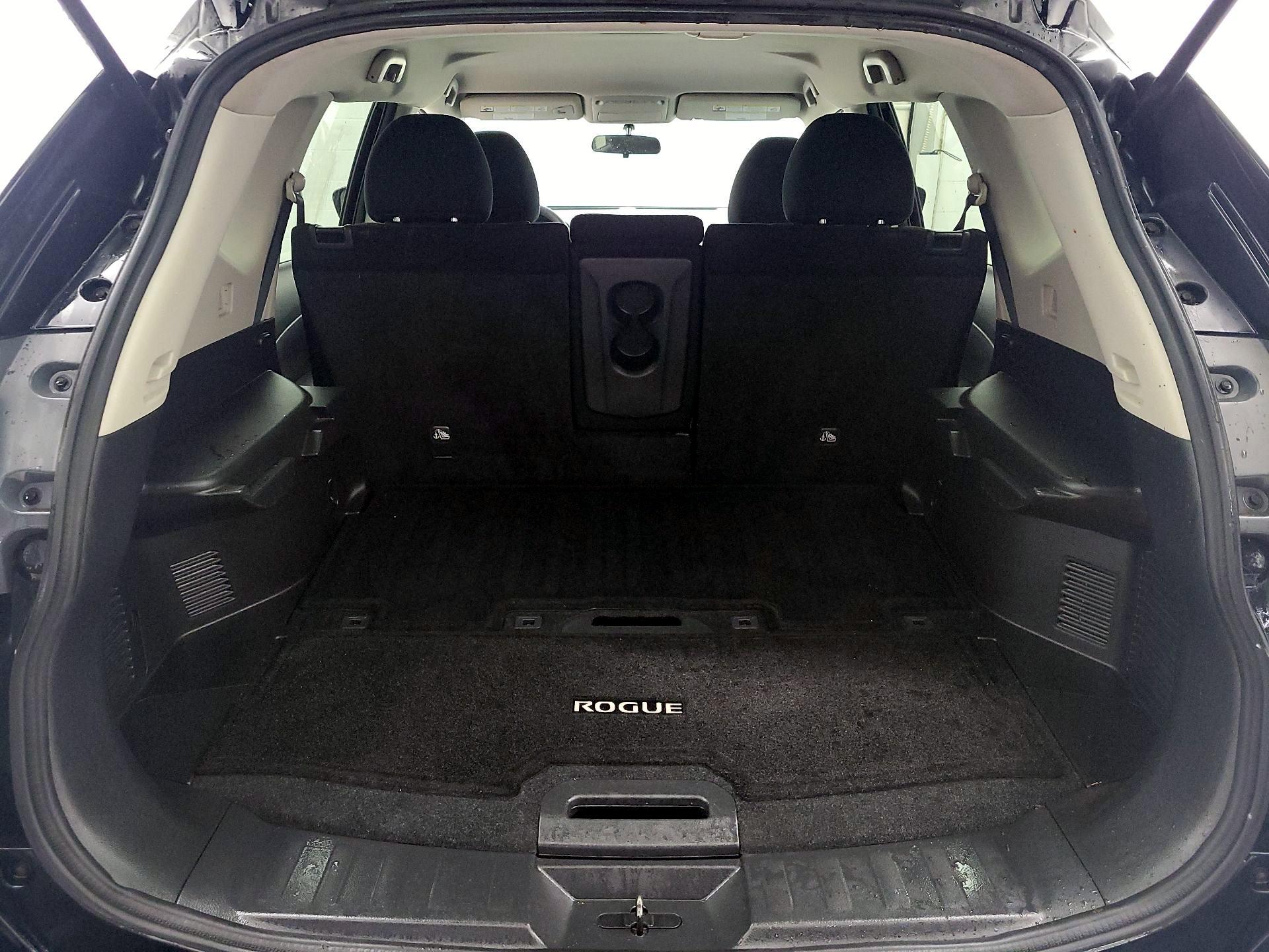 Thumbnail: 2015 Nissan Rogue - 20