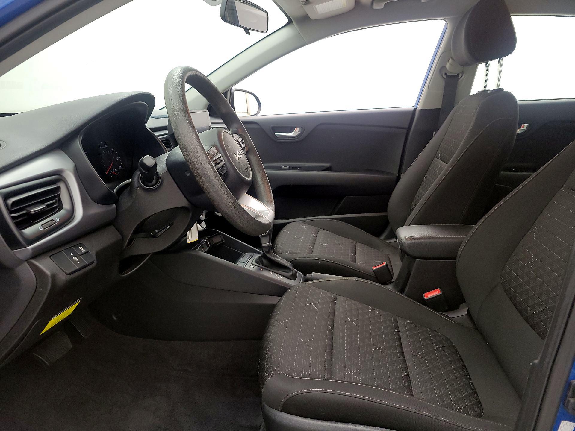 Thumbnail: 2023 Kia Rio - 11