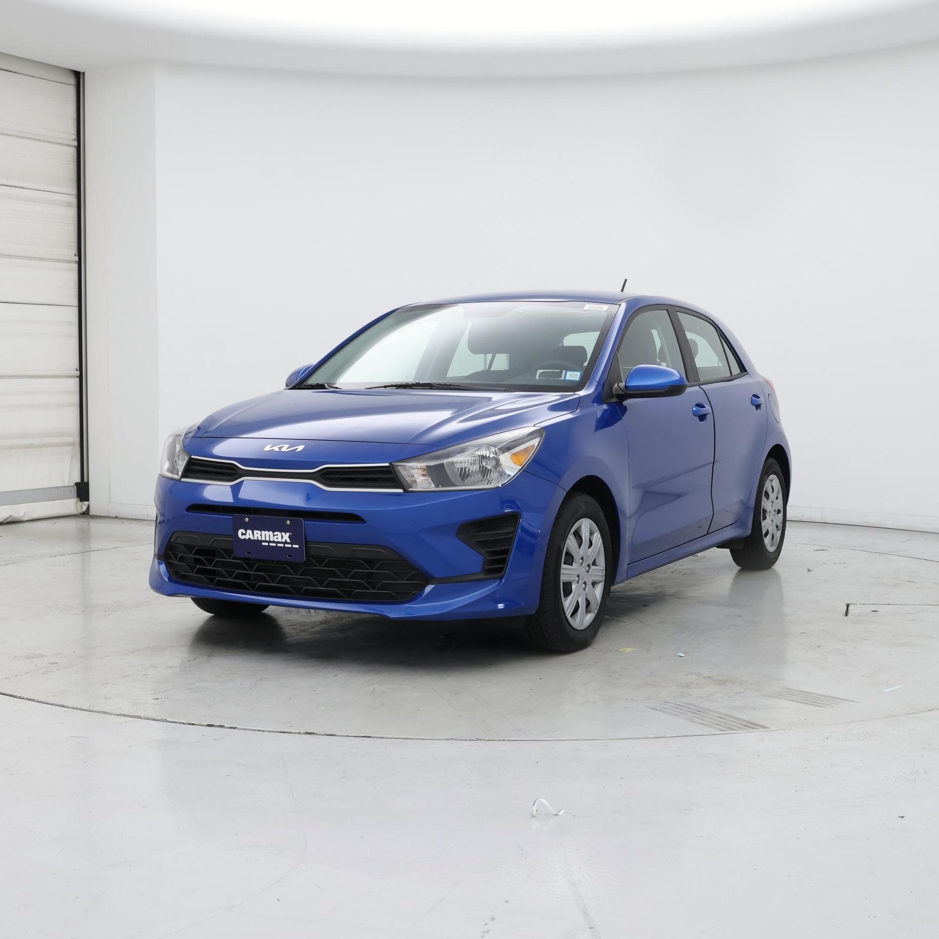 Thumbnail: 2023 Kia Rio - 4