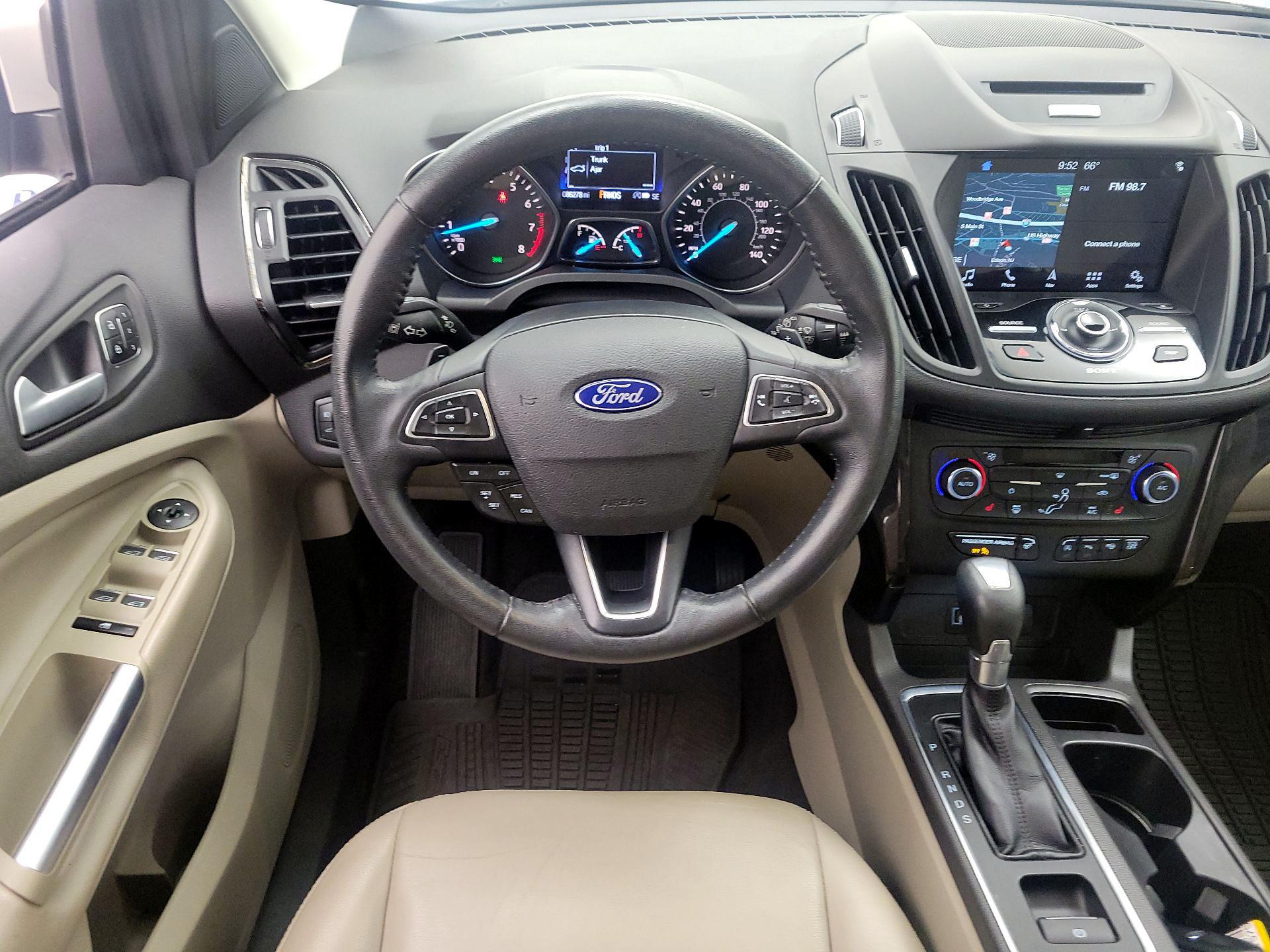 Thumbnail: 2017 Ford Escape - 10
