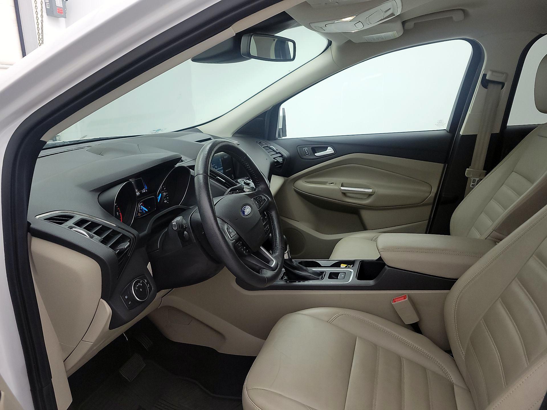 Thumbnail: 2017 Ford Escape - 11