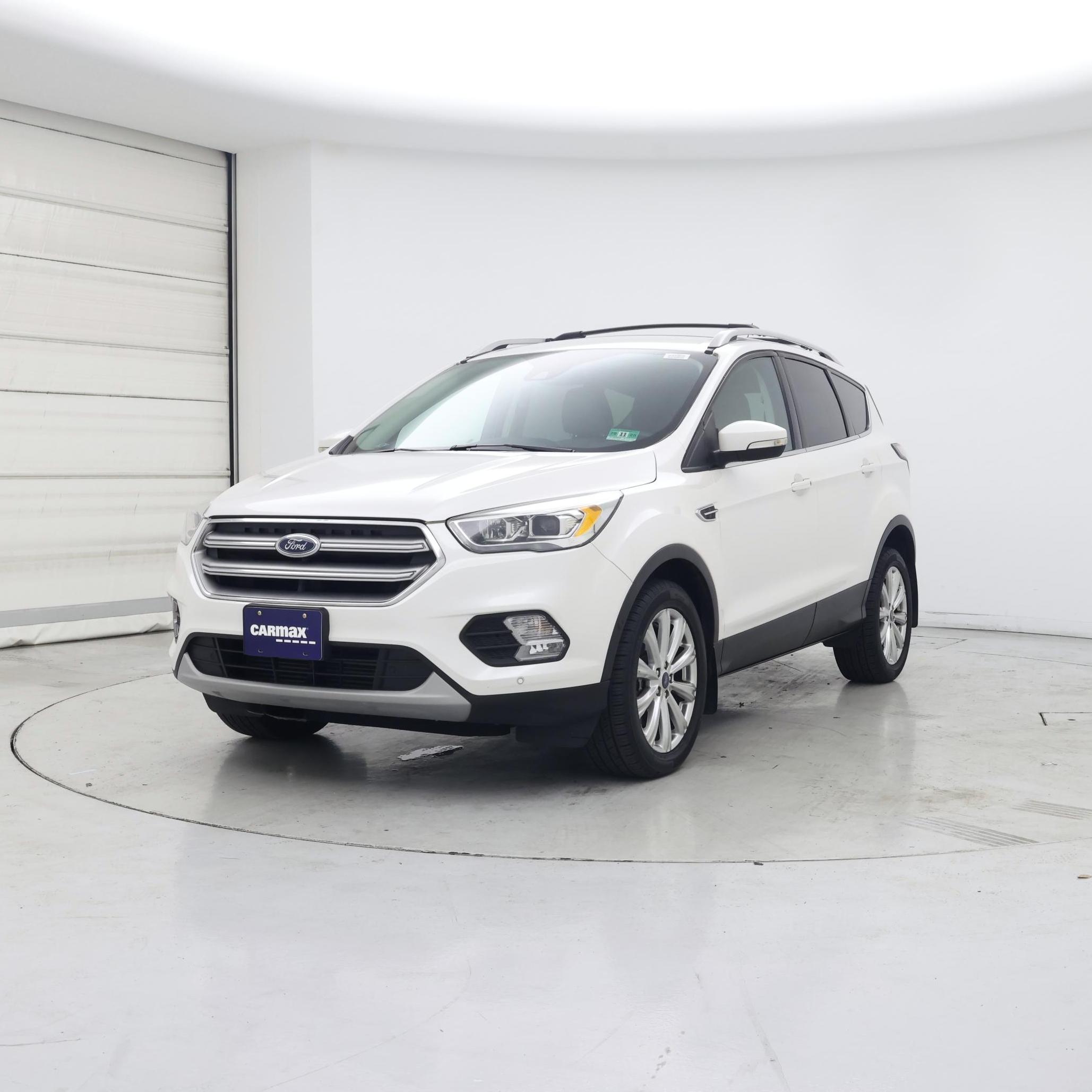 Thumbnail: 2017 Ford Escape - 4