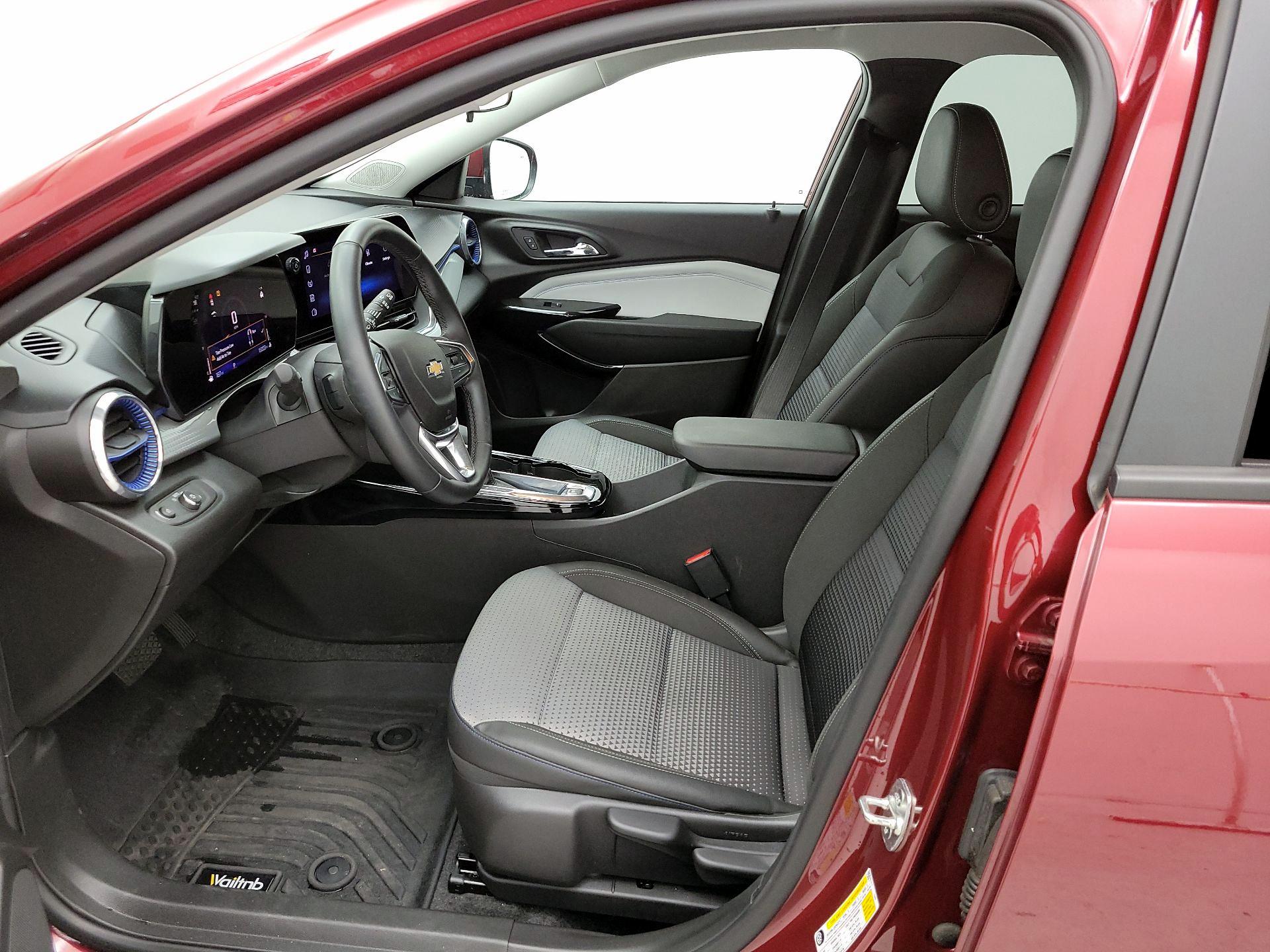 Thumbnail: 2024 Chevrolet Trax - 11