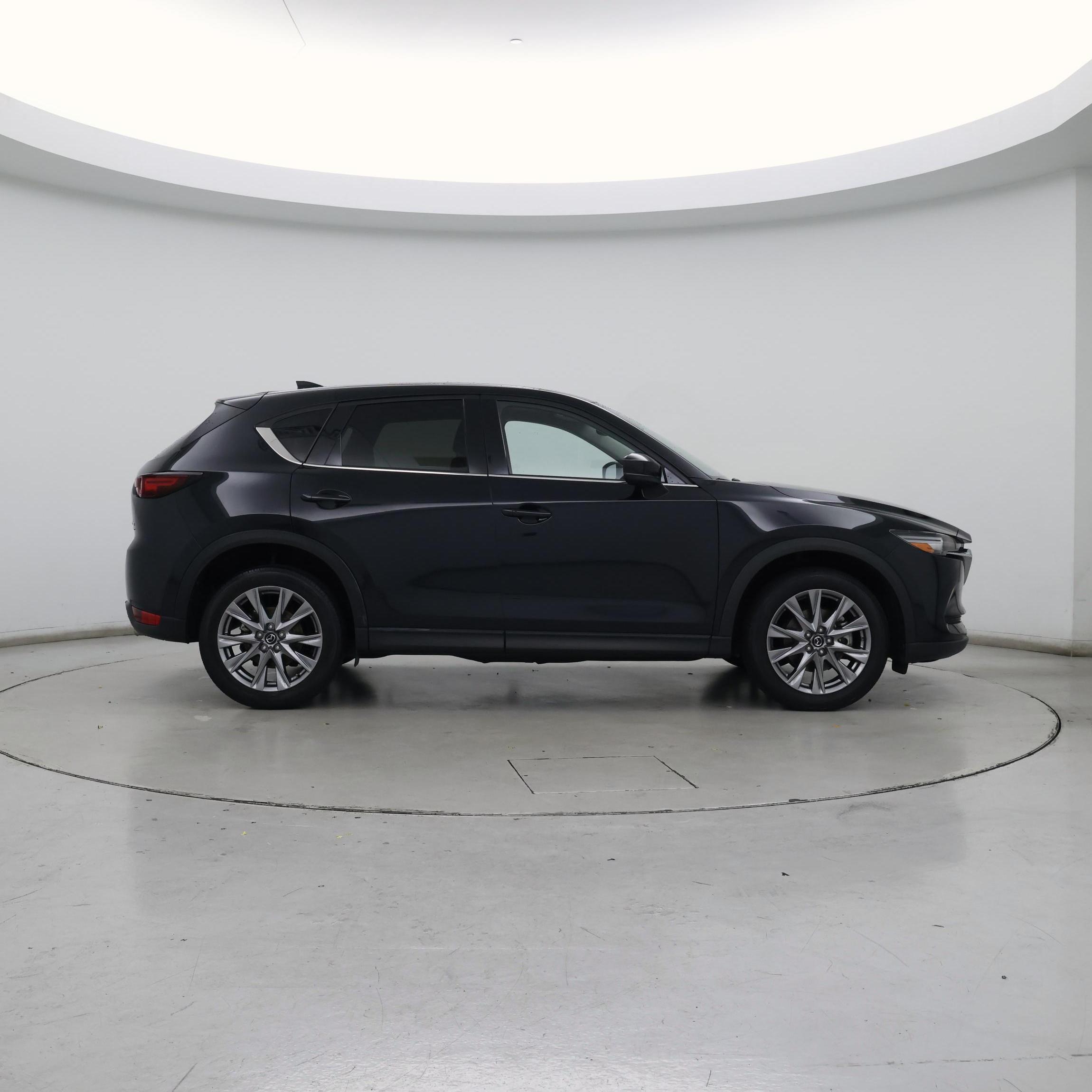 Thumbnail: 2021 Mazda CX-5 - 7