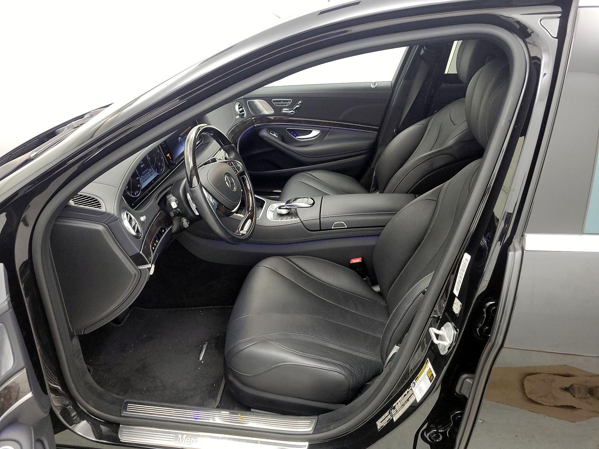 Thumbnail: 2015 Mercedes-Benz S-Class - 11