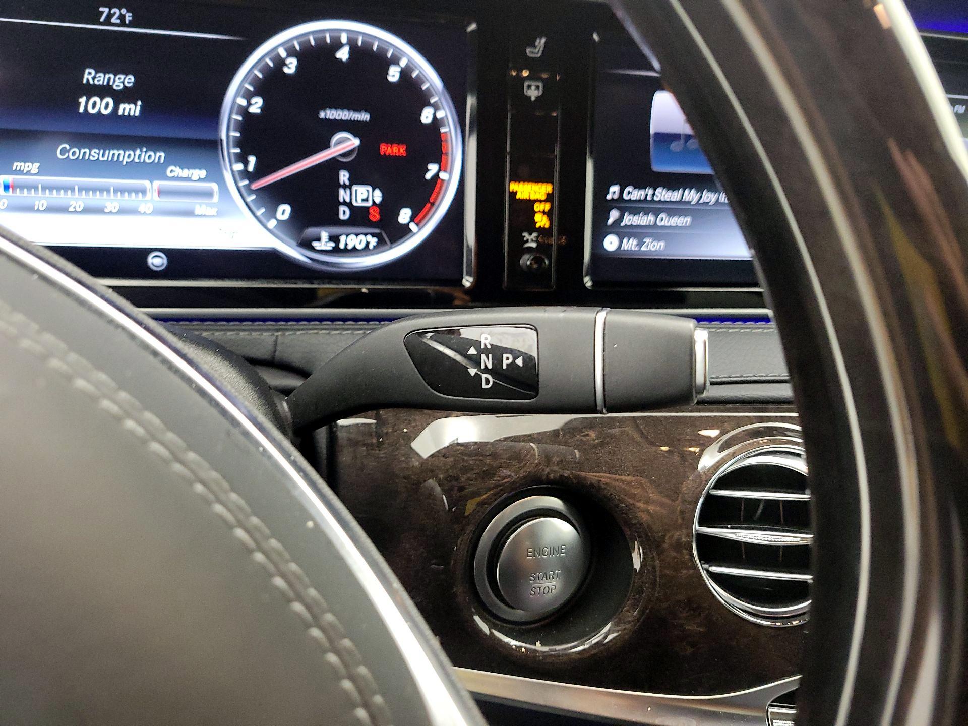 Thumbnail: 2015 Mercedes-Benz S-Class - 18