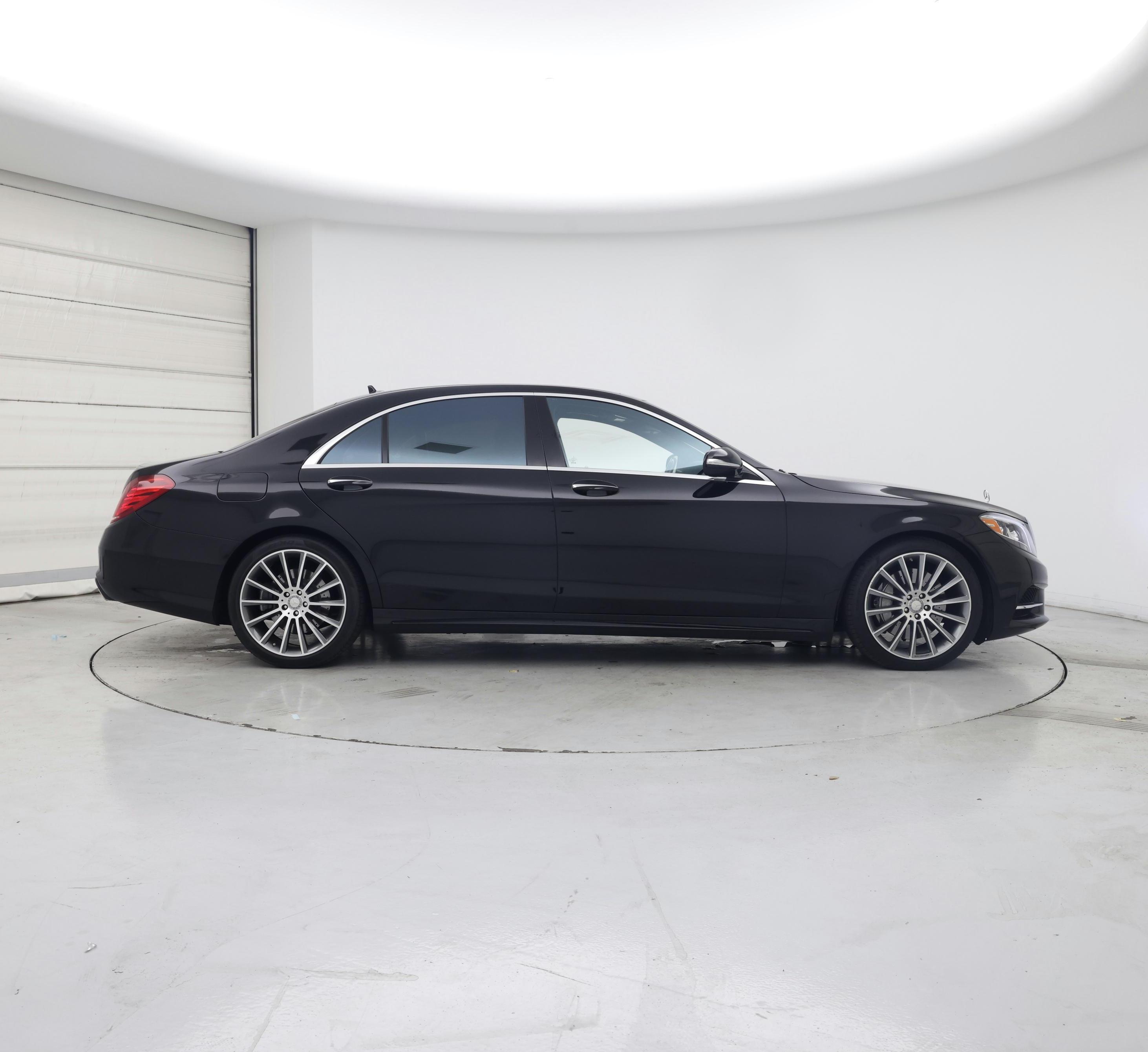 Thumbnail: 2015 Mercedes-Benz S-Class - 7