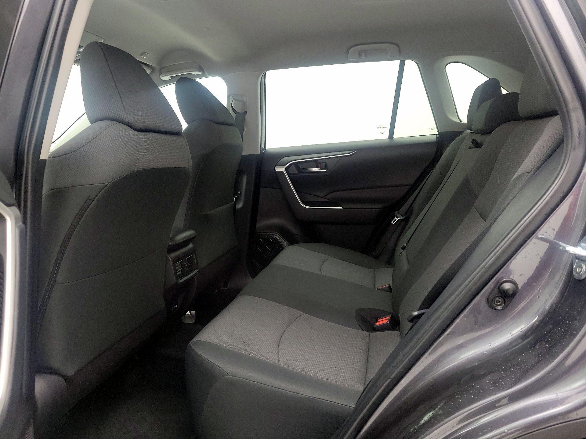 Thumbnail: 2024 Toyota RAV4 - 18