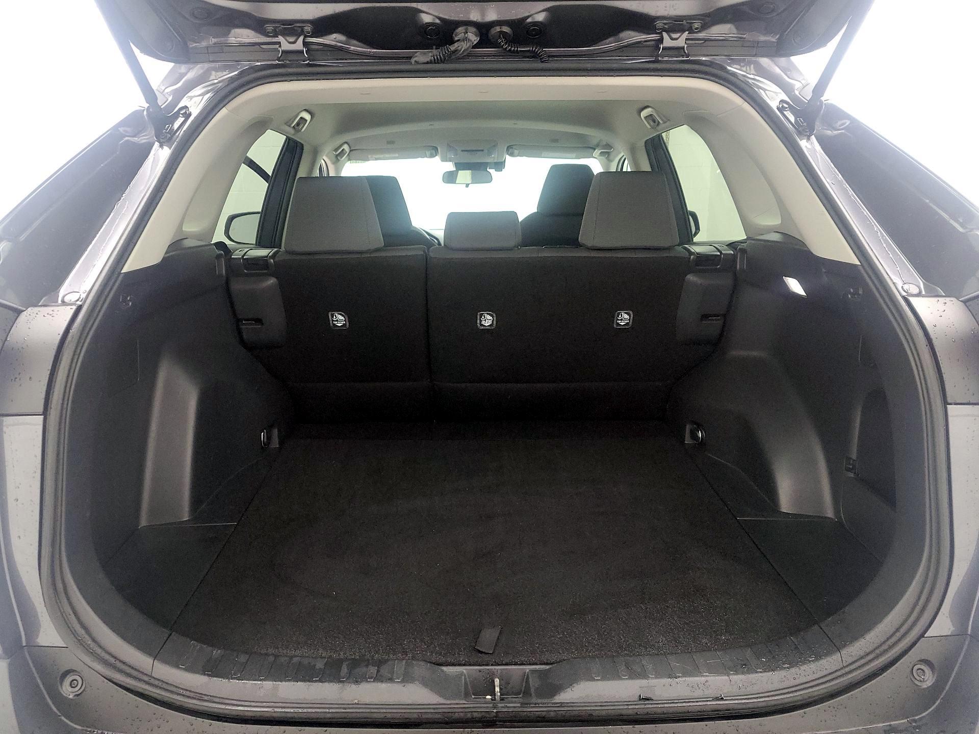 Thumbnail: 2024 Toyota RAV4 - 19