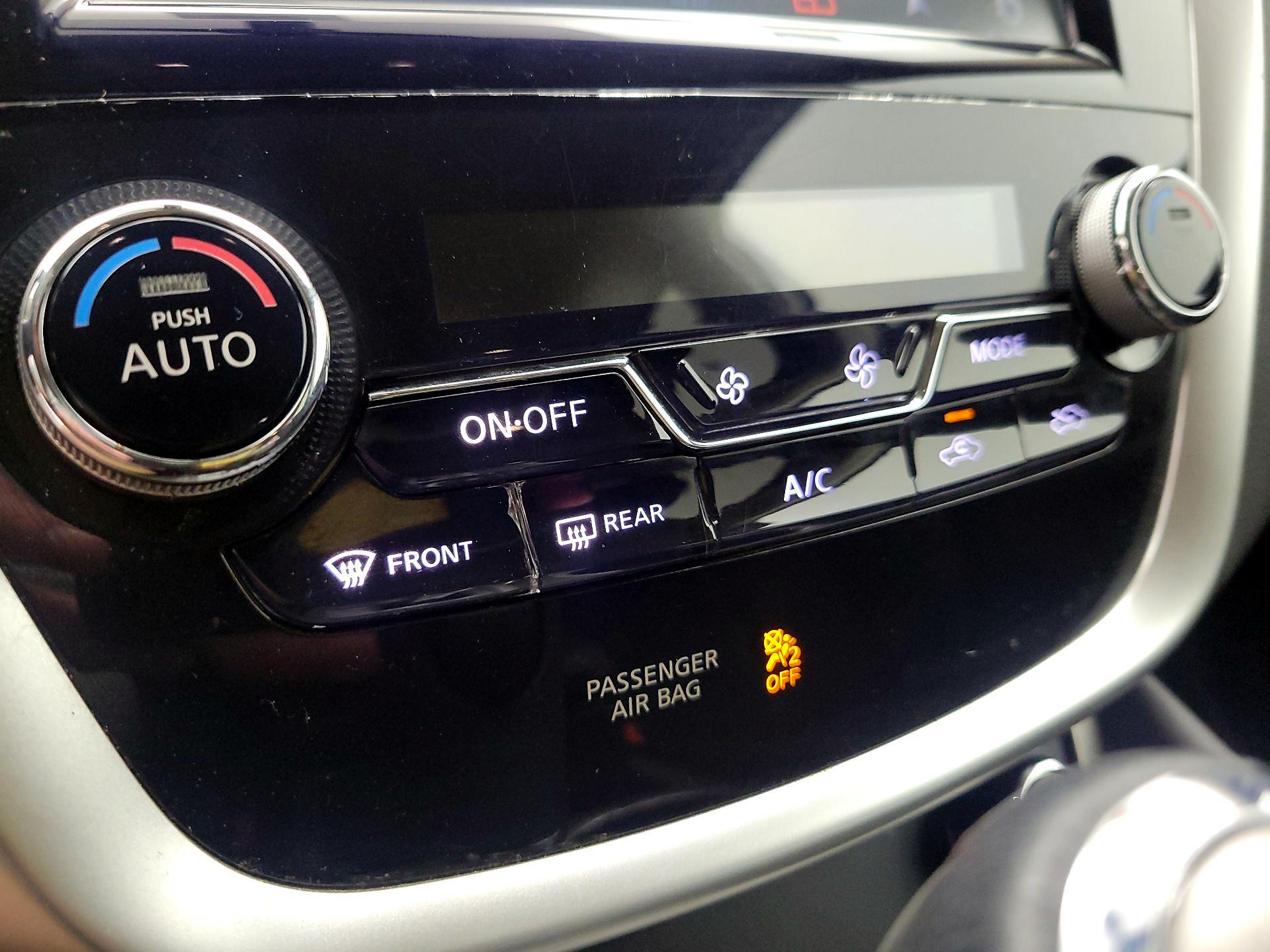 Thumbnail: 2017 Nissan Murano - 17